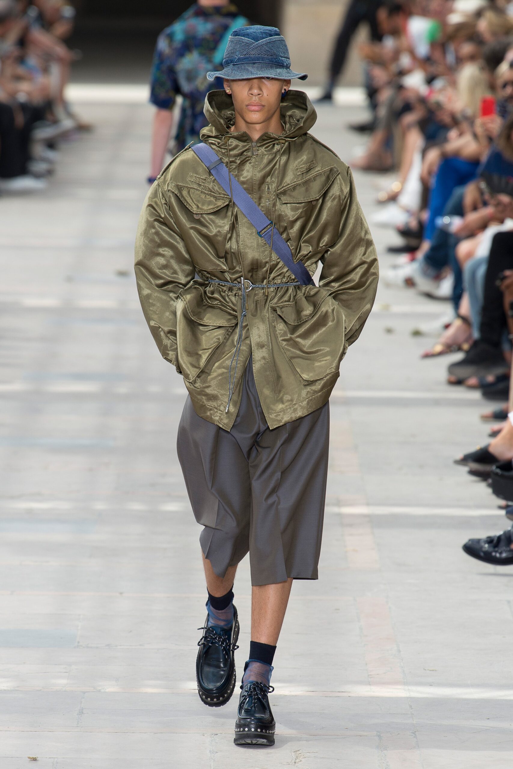 Louis Vuitton S/S 18 Menswear Look 11