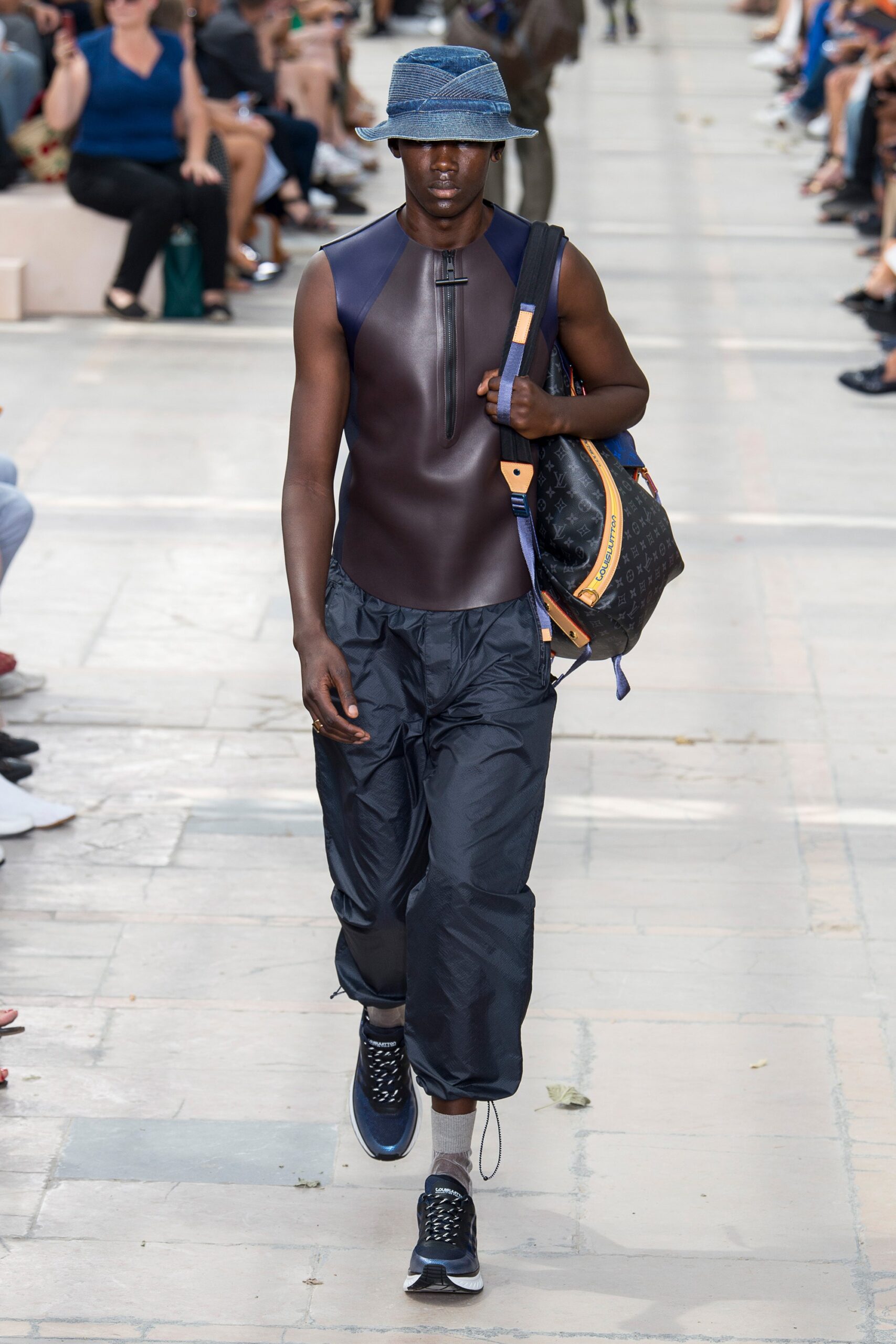 Louis Vuitton S/S 18 Menswear Look 13