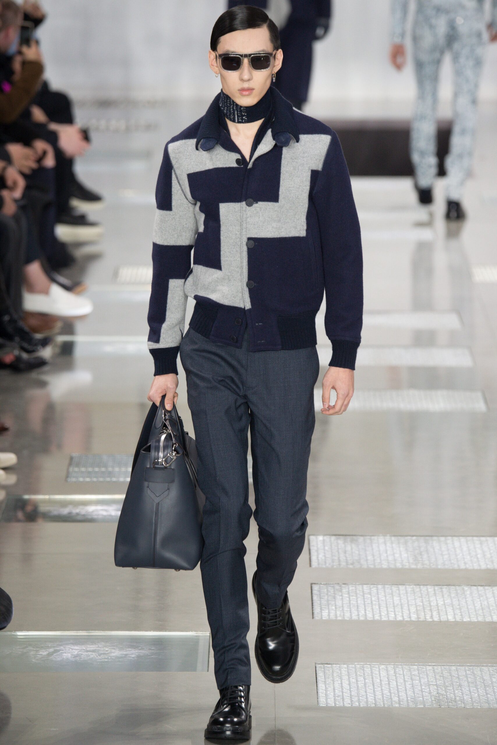 Louis Vuitton F/W 16 Menswear Look 12