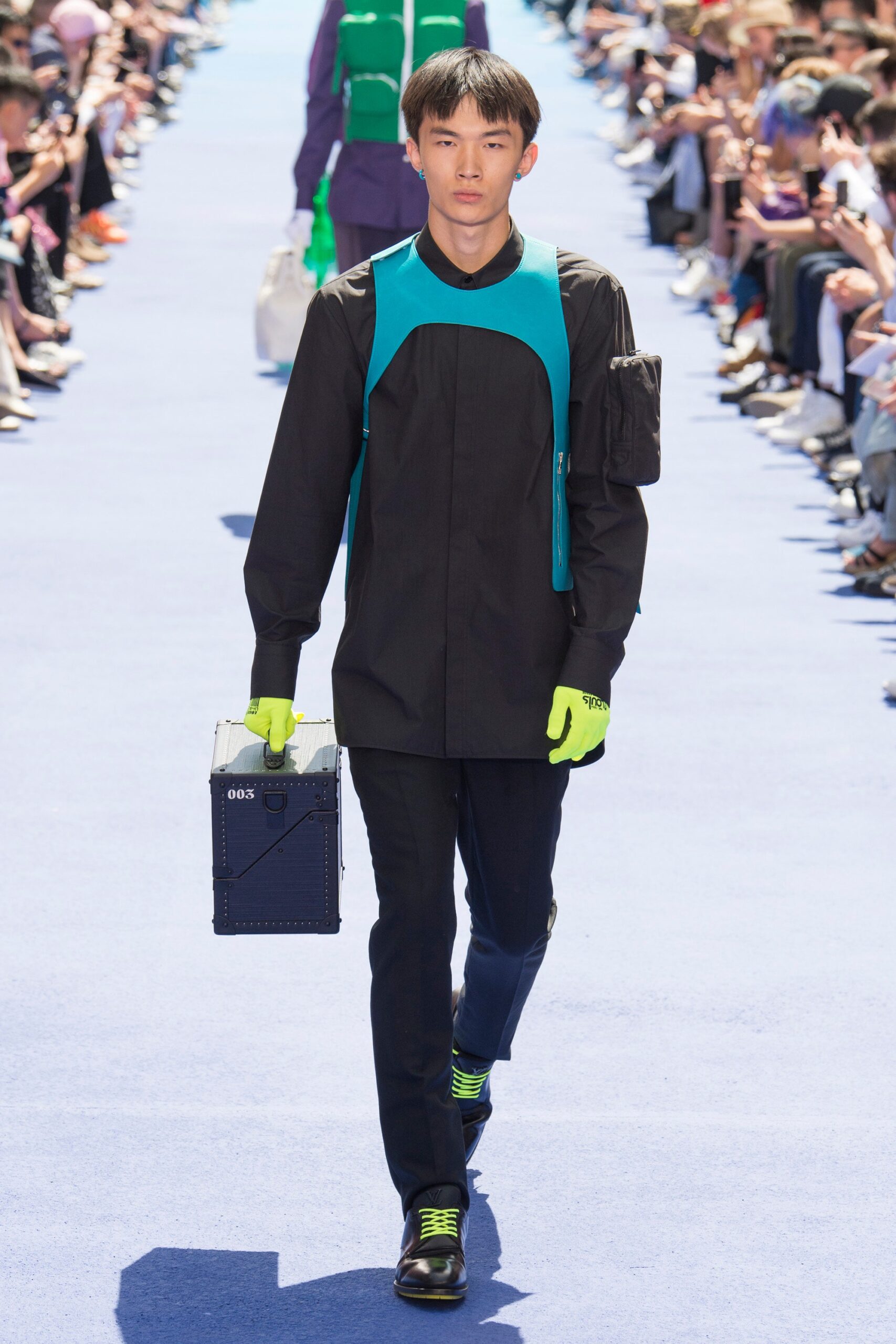 Louis Vuitton S/S 19 Menswear Look 40