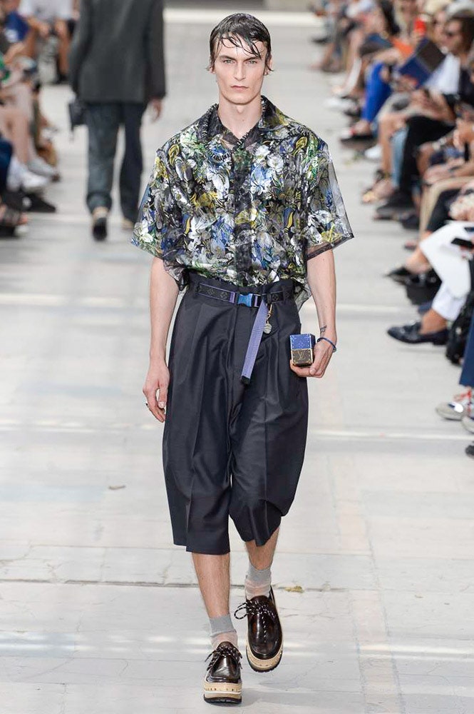 Louis Vuitton S/S 18 Menswear Look 20