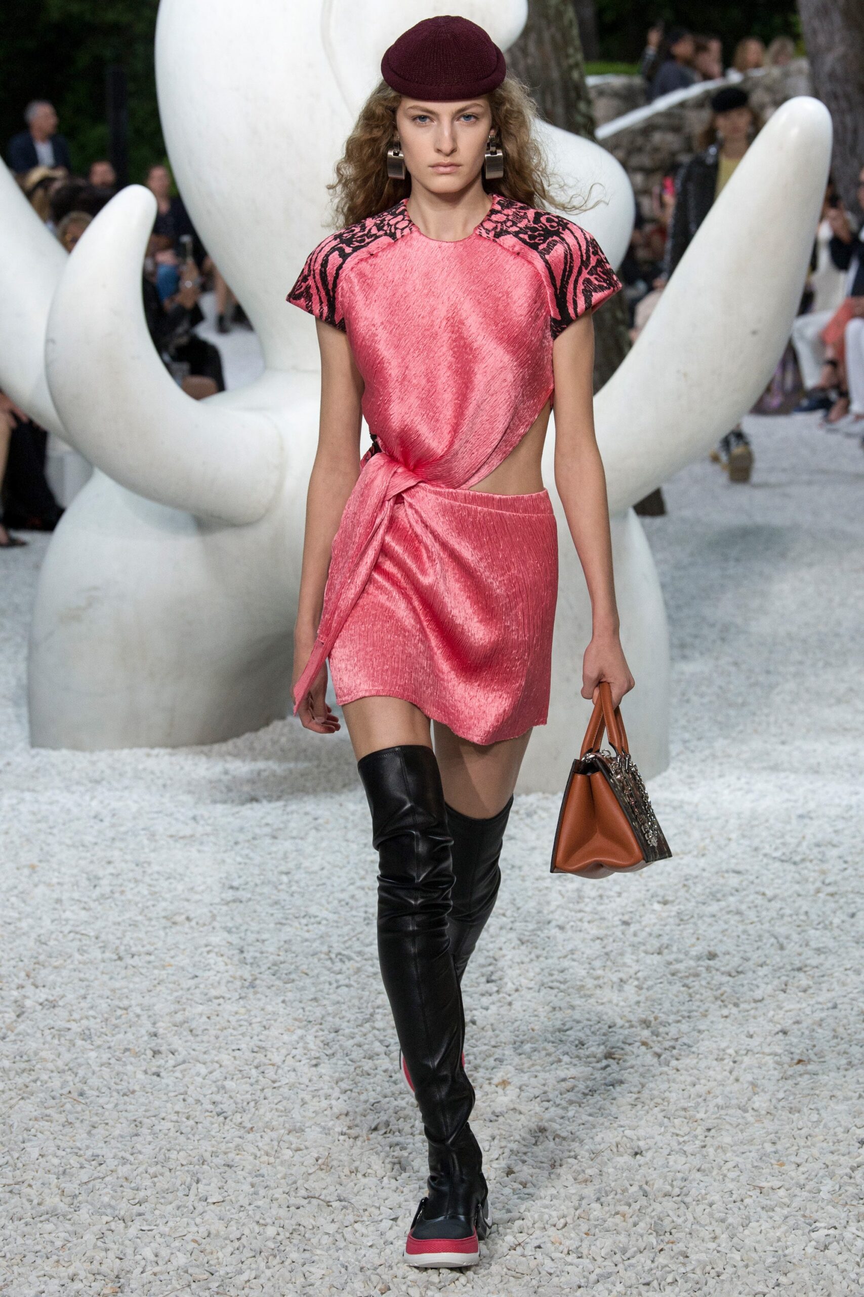 Louis Vuitton Resort 19 Look 28