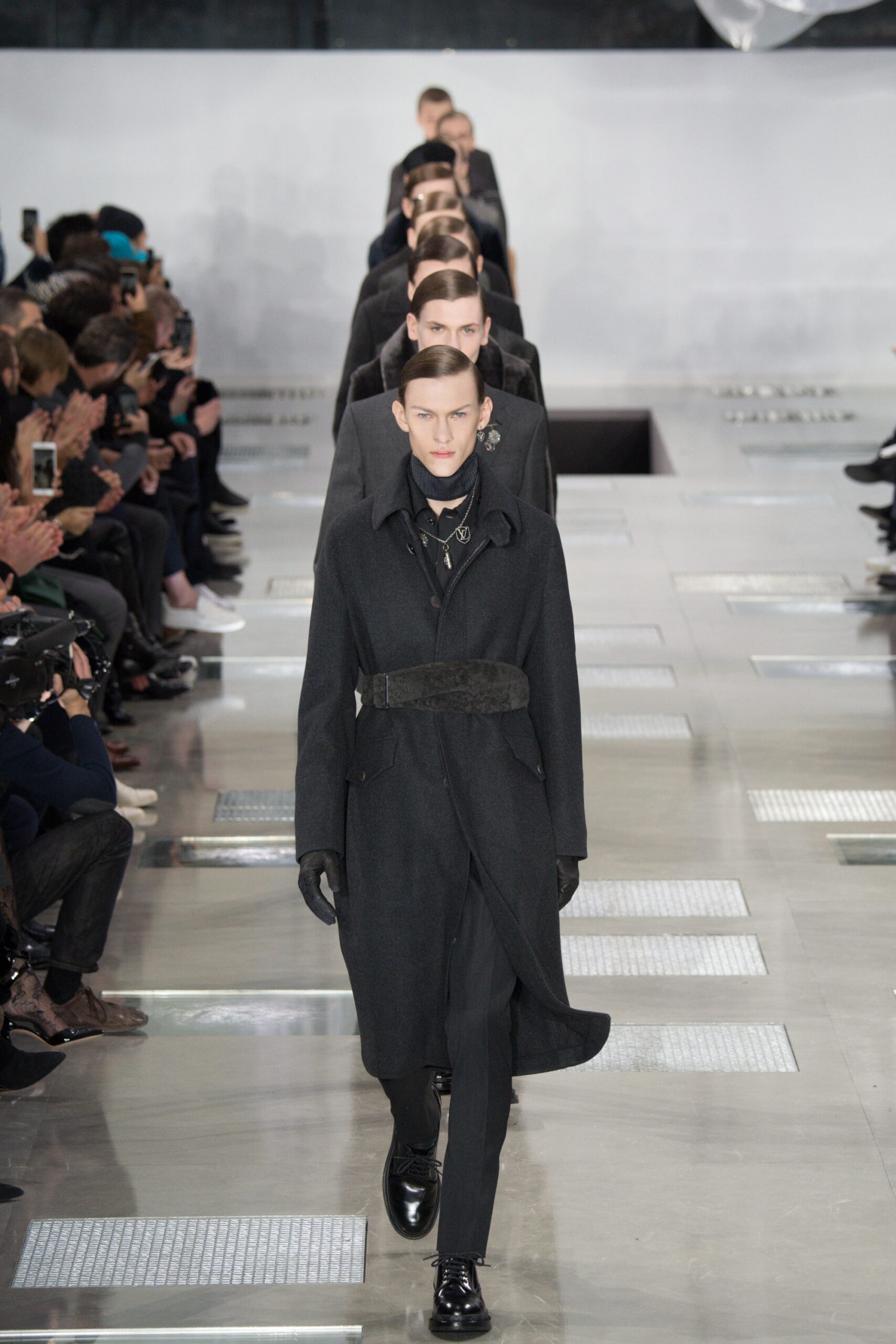 Louis Vuitton F/W 16 Menswear Look 20