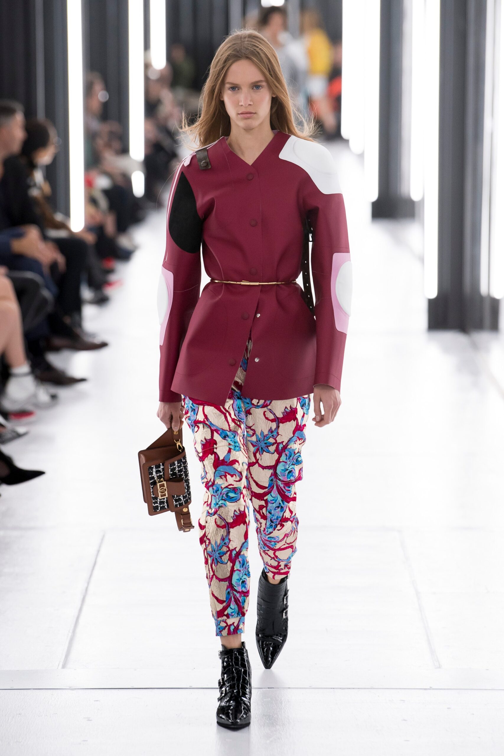 Louis Vuitton S/S 19 Look 37