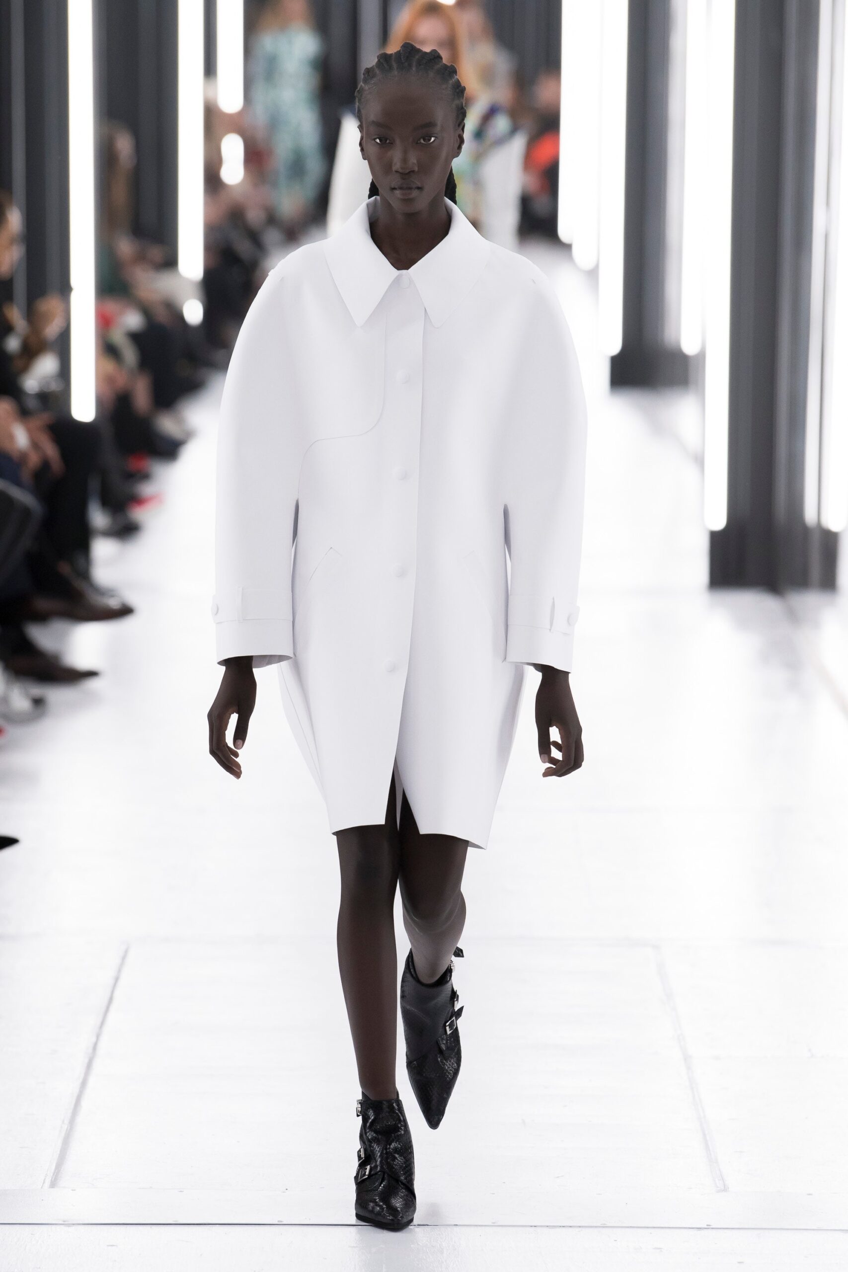 Louis Vuitton S/S 19 Look 43