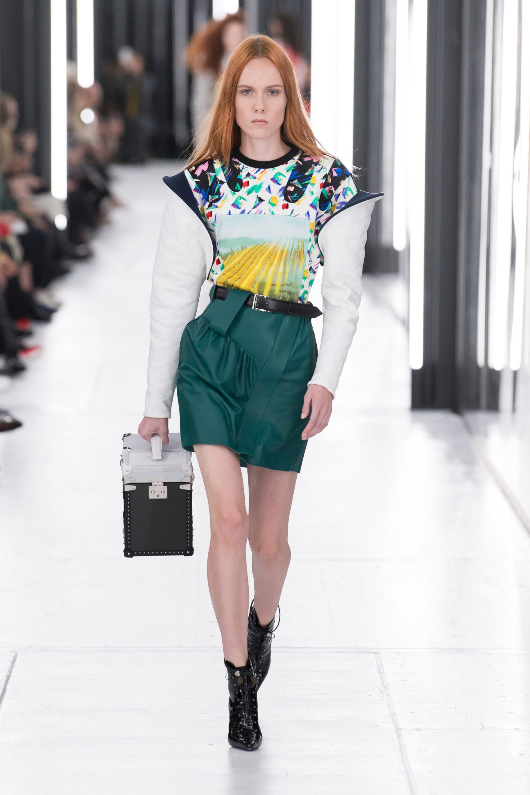 Louis Vuitton S/S 19 Look 44