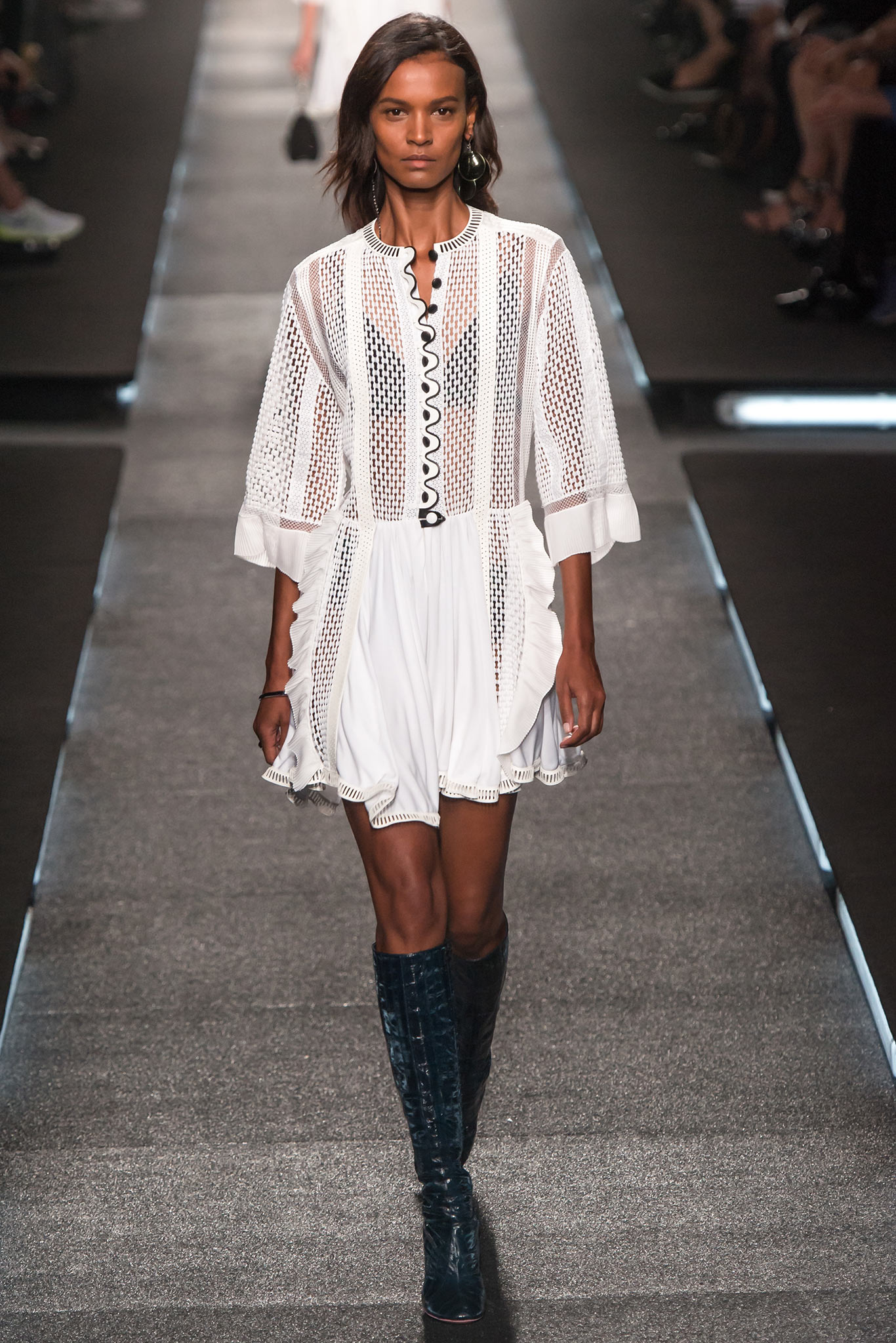 Louis Vuitton S/S 15 Look 17