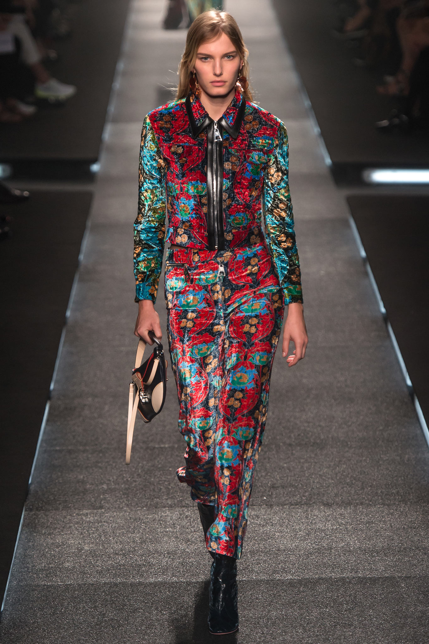 Louis Vuitton S/S 15 Look 38
