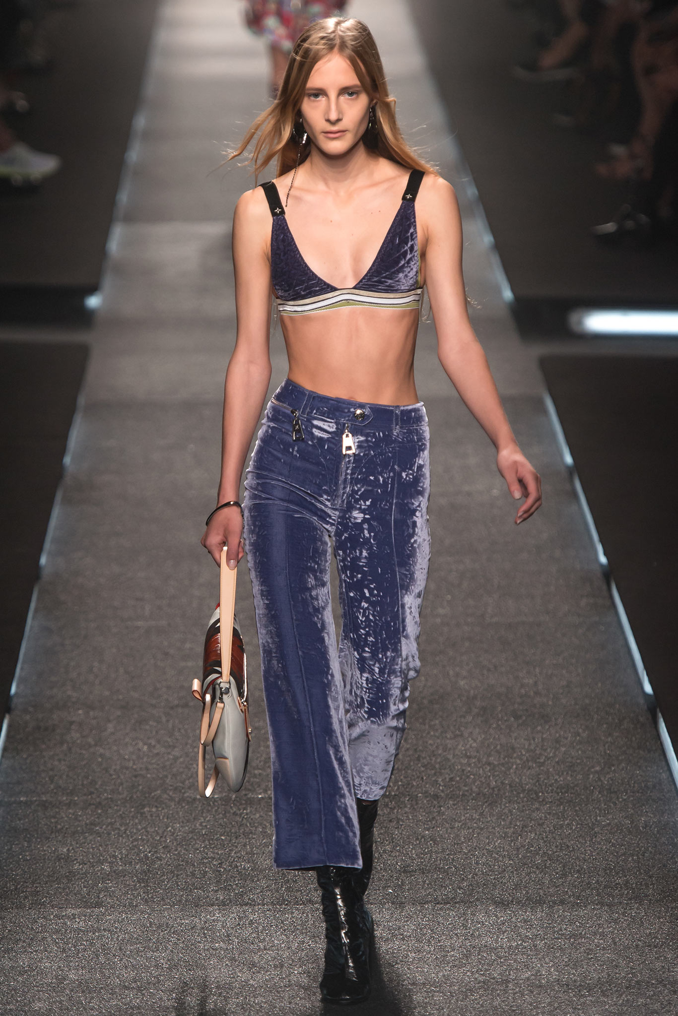 Louis Vuitton S/S 15 Look 43