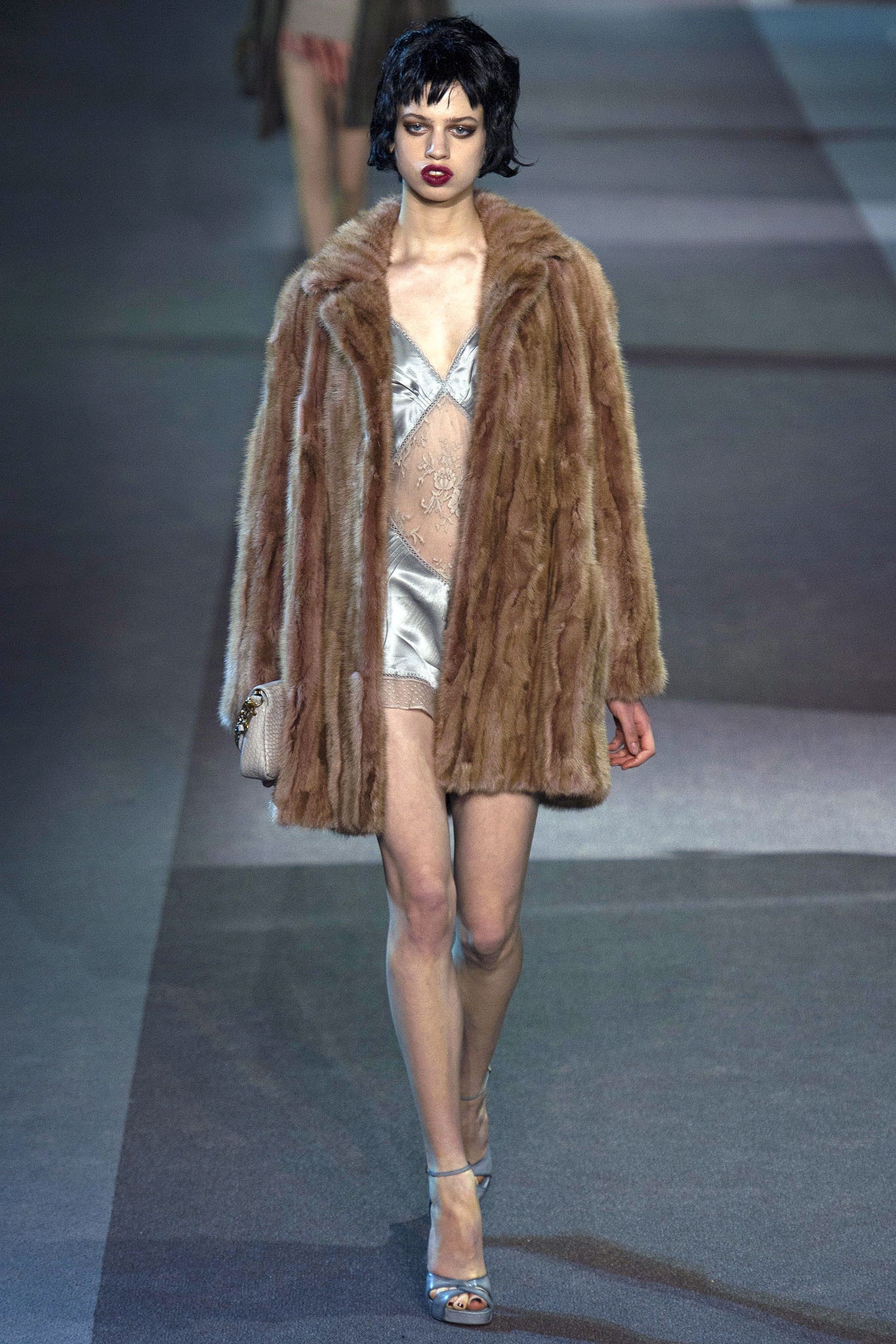 Louis Vuitton F/W 13 Look 19