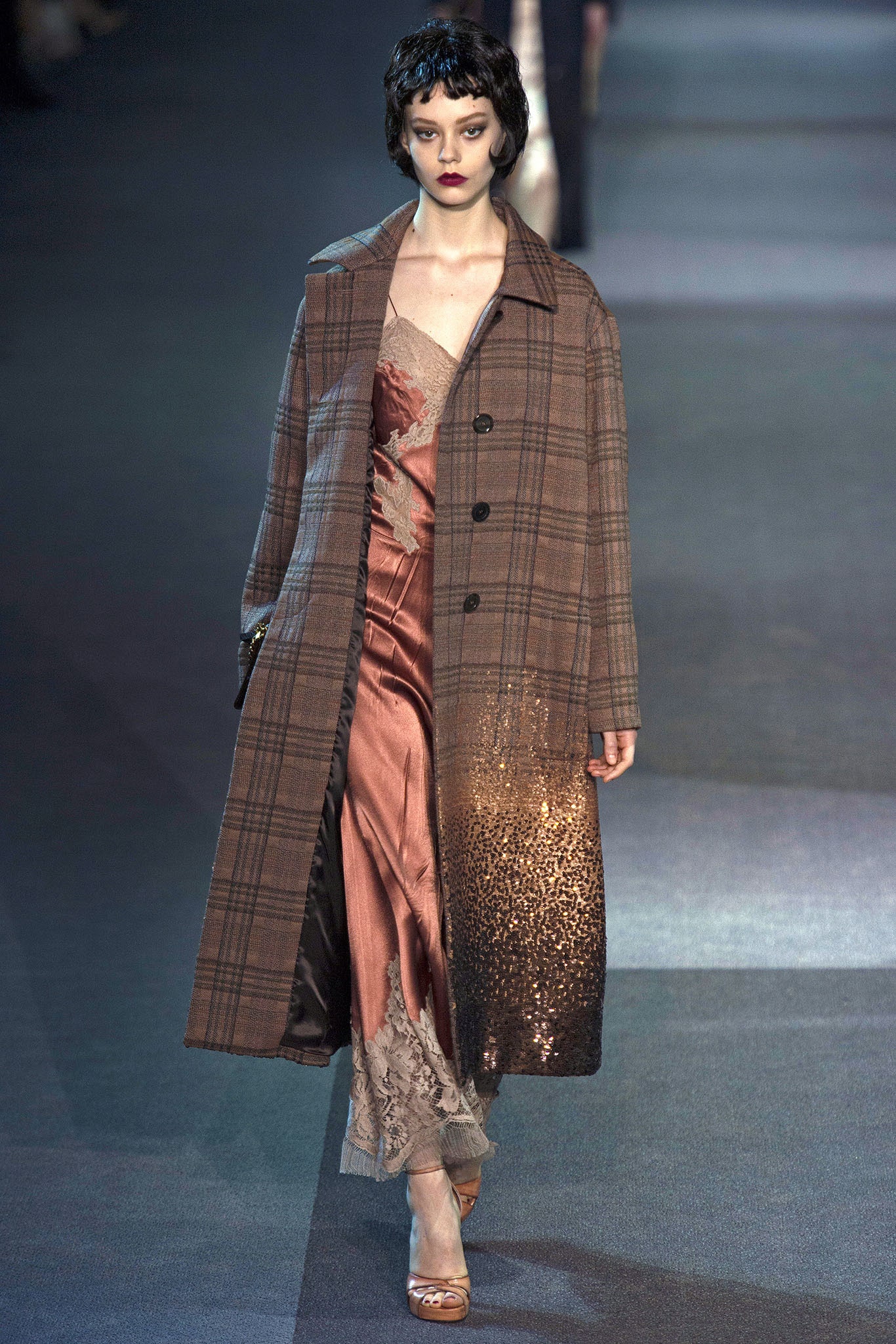 Louis Vuitton F/W 13 Look 23