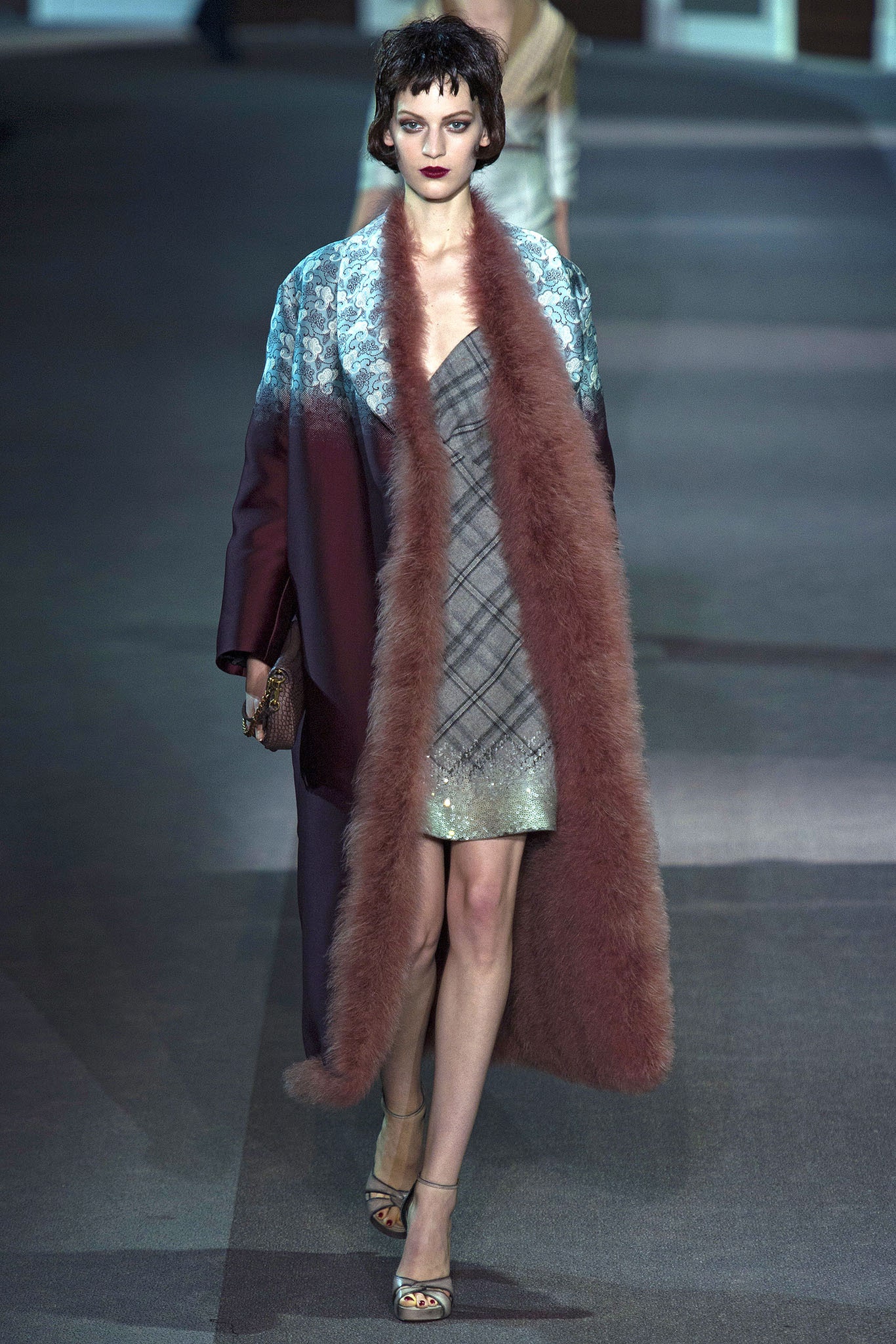 Louis Vuitton F/W 13 Look 37