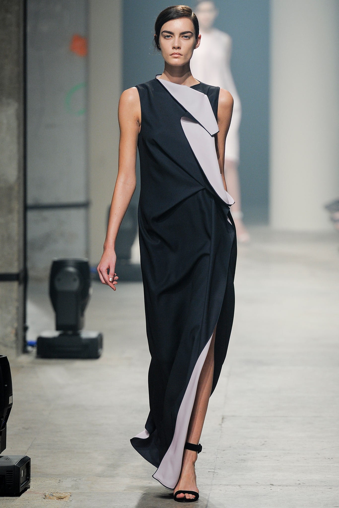 Maison Rabih Kayrouz S/S 14 Look 9