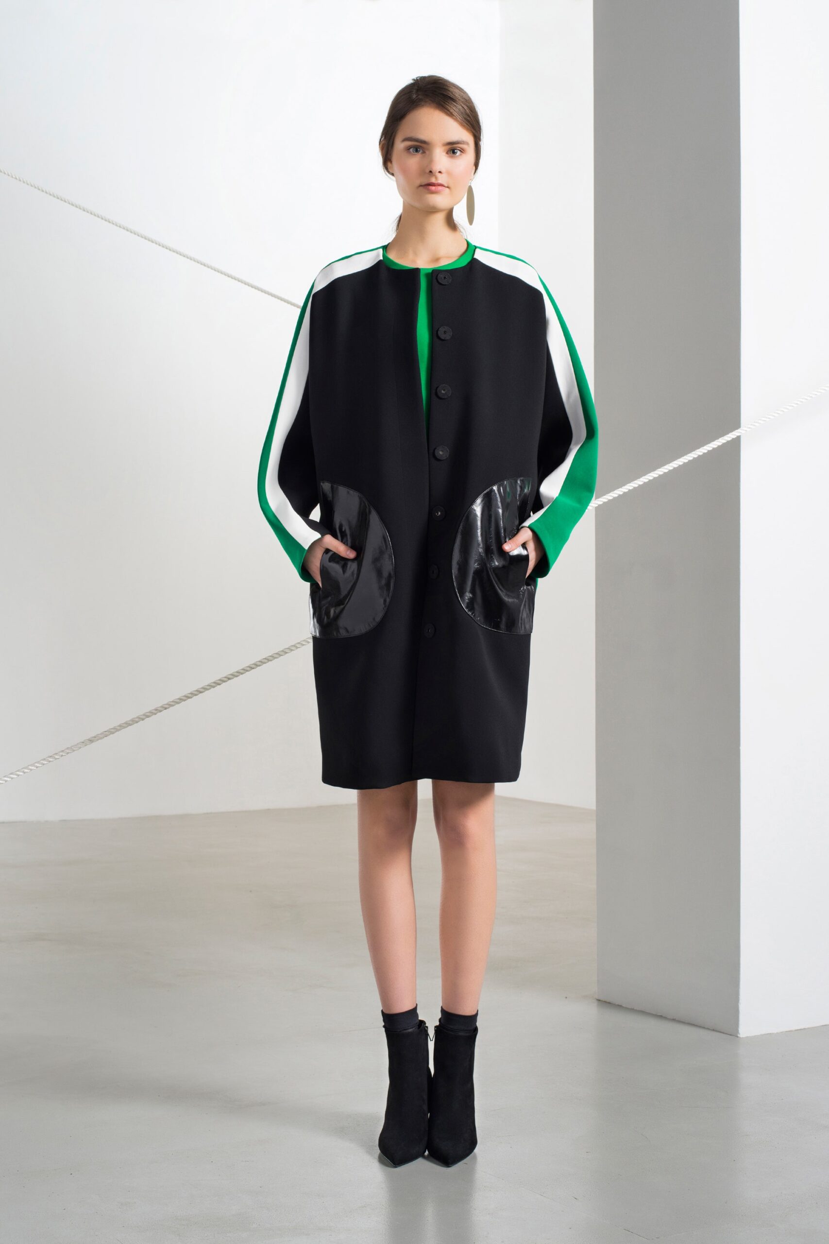 Lisa Perry F/W 16 Look 3