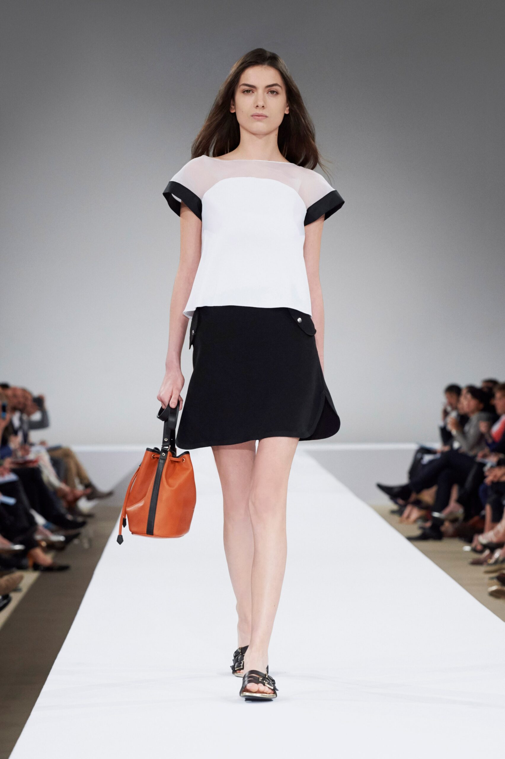 Longchamp S/S 16 Look 9