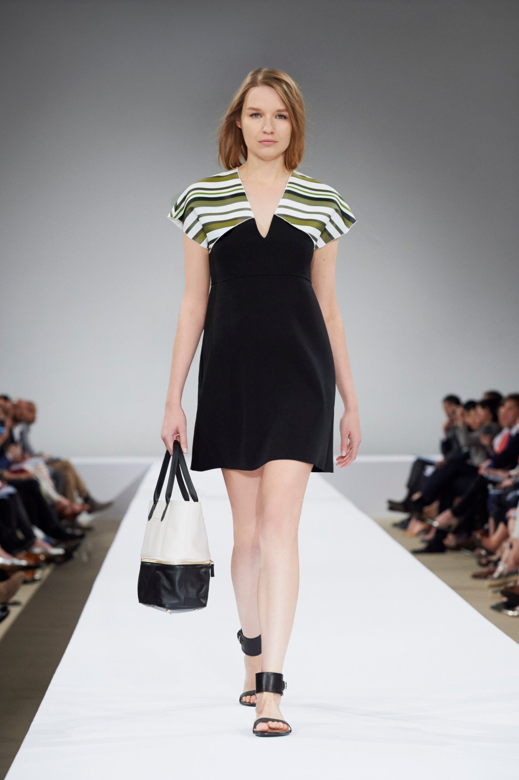Longchamp S/S 16 Look 15