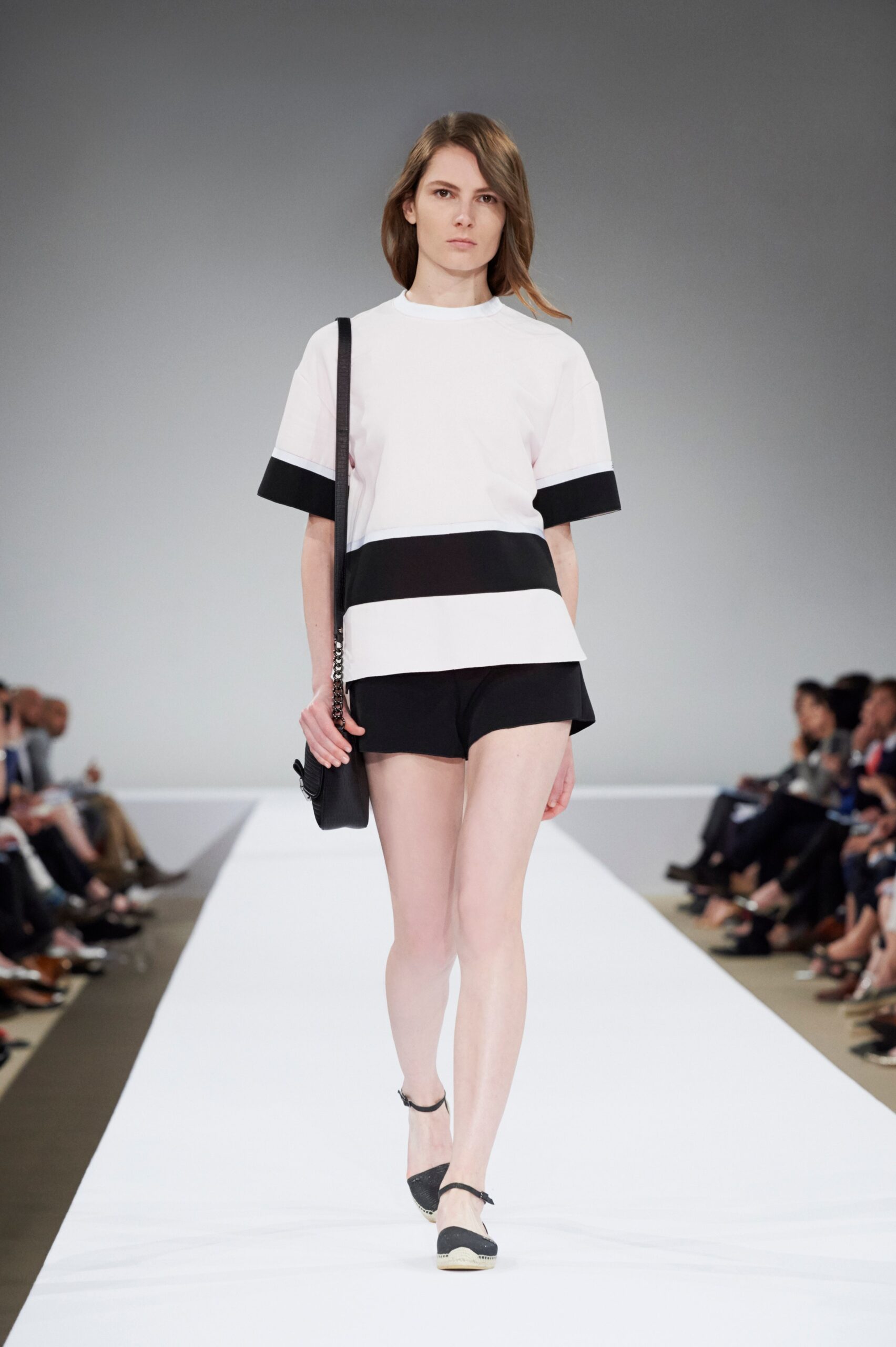 Longchamp S/S 16 Look 19