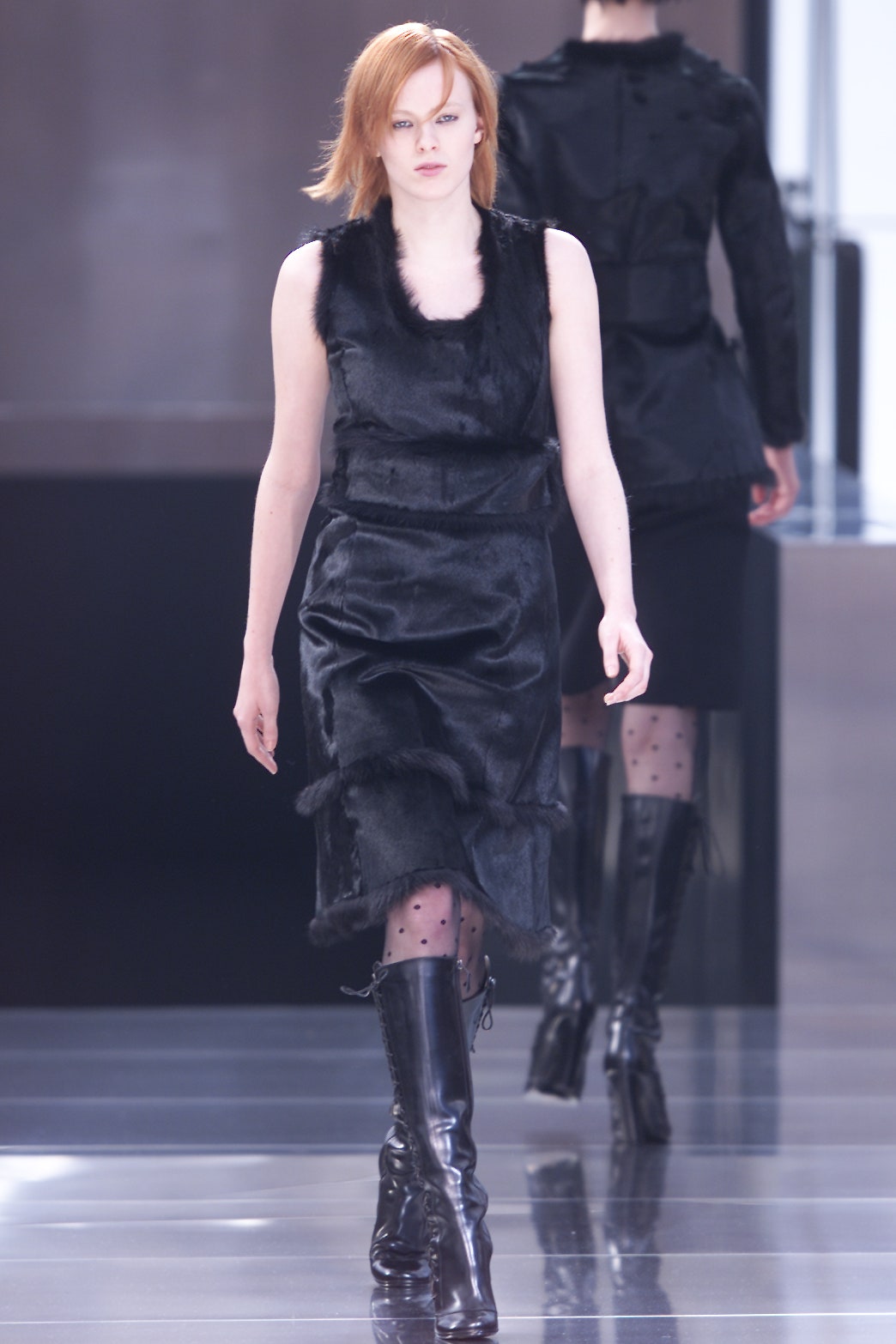 Louis Vuitton F/W 01 Look 14