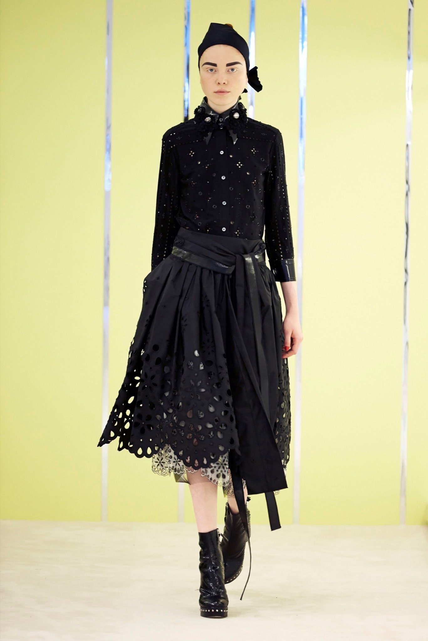 Marc Jacobs Resort 16 Look 3