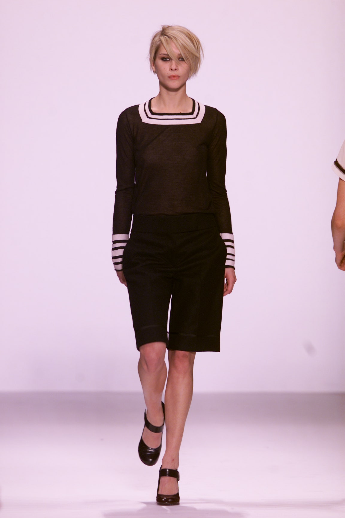 Marc Jacobs F/W 01 Look 14