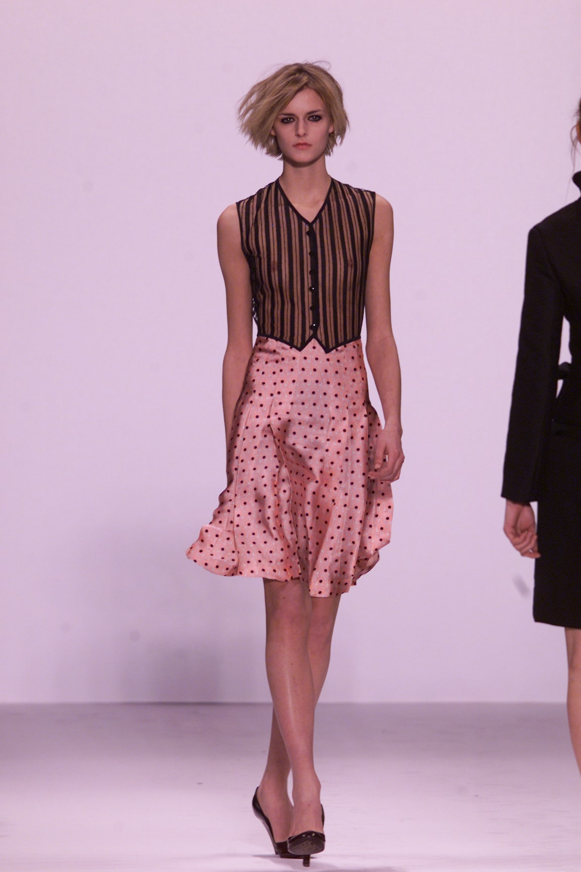 Marc Jacobs F/W 01 Look 44