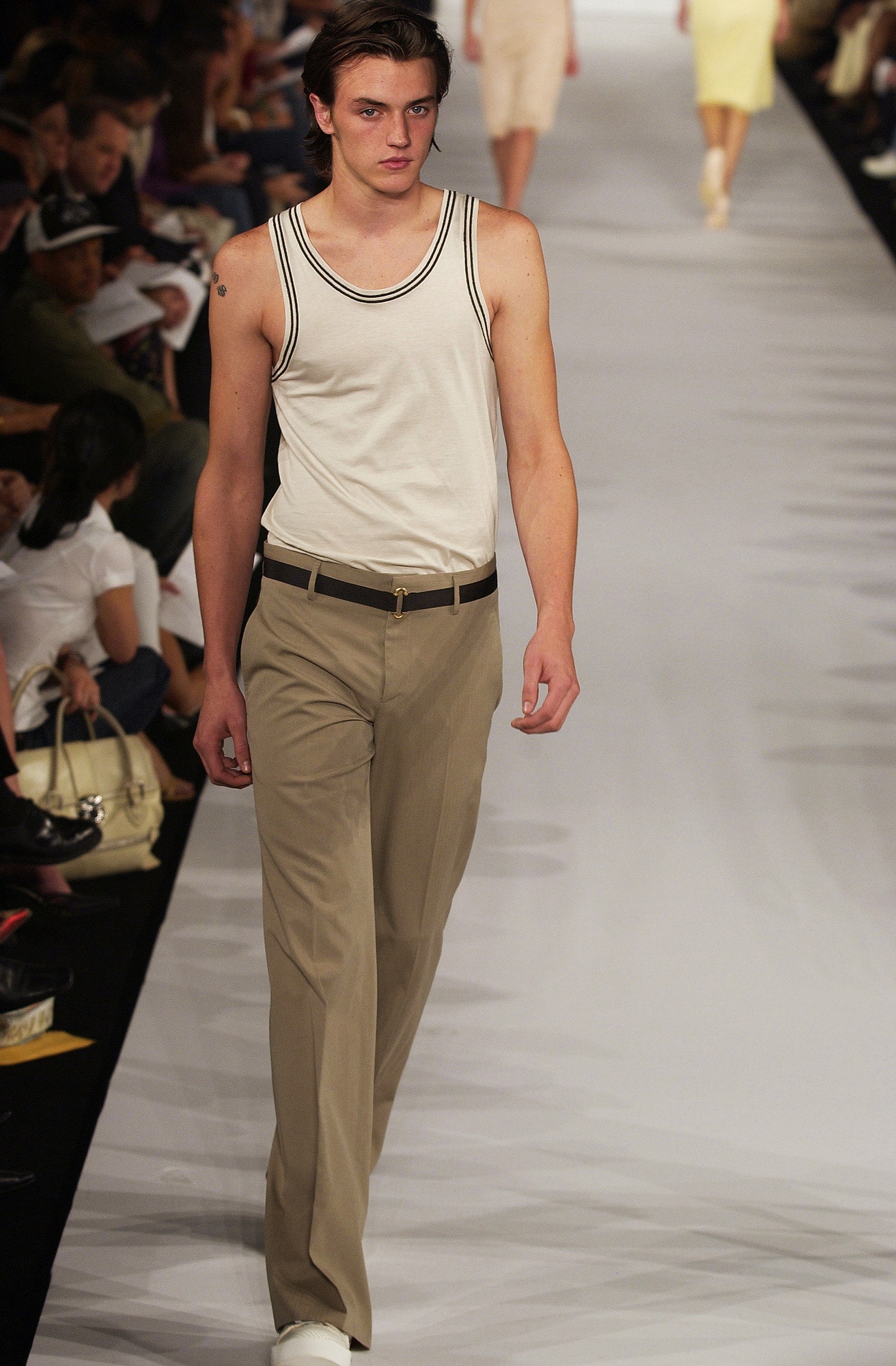 Marc Jacobs S/S 03 Look 43