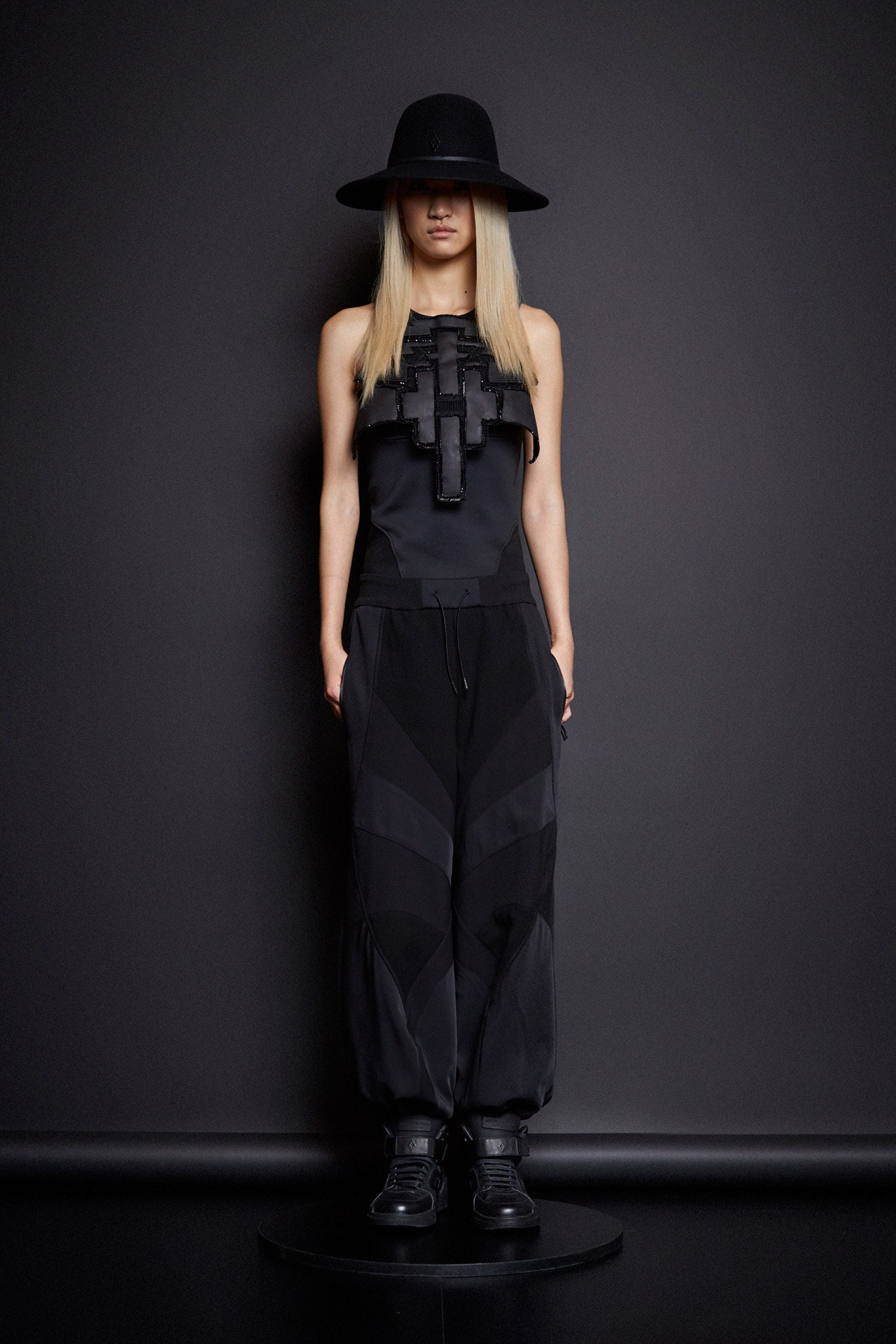 Marcelo Burlon County of Milan F/W 15 Look 7