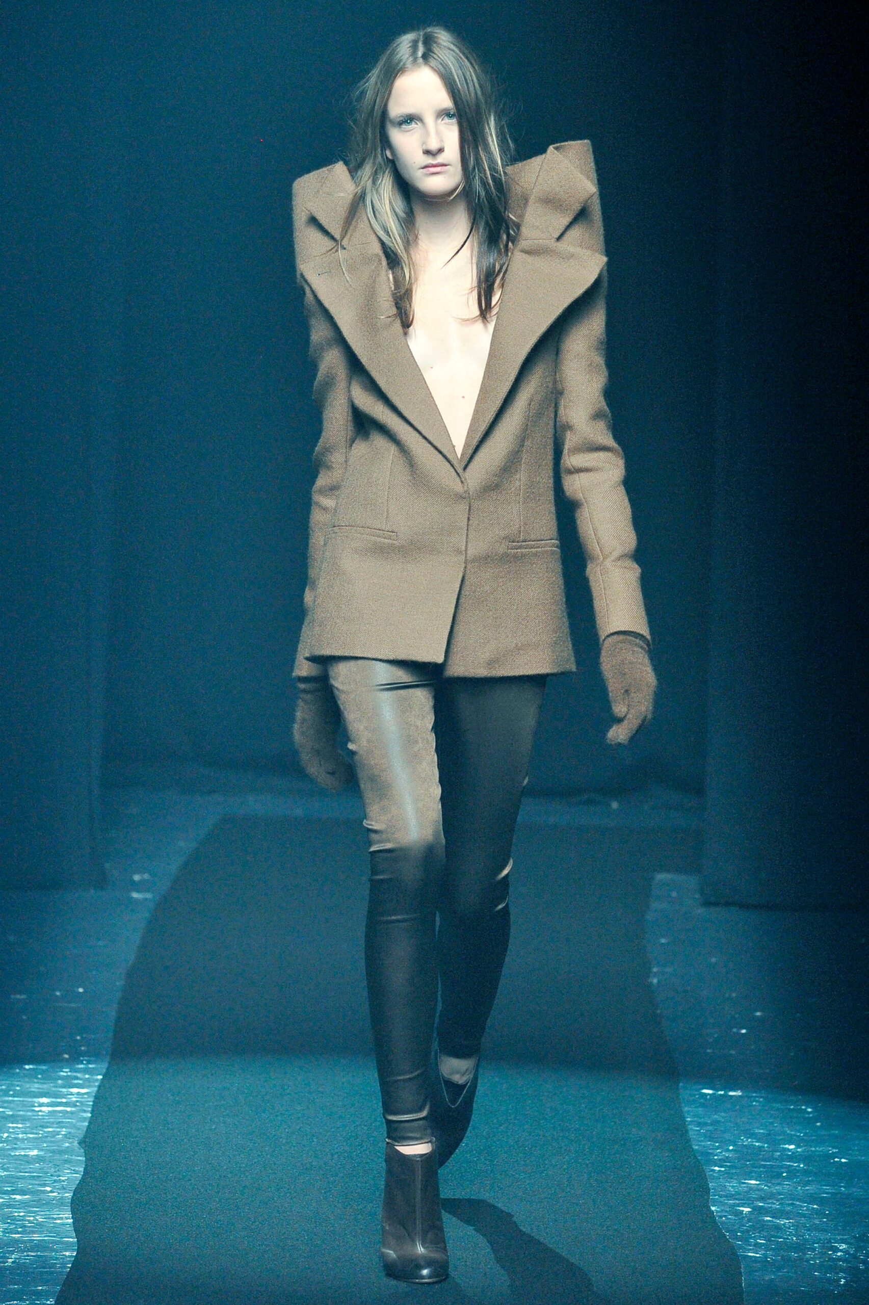 Maison Margiela F/W 08 Look 19