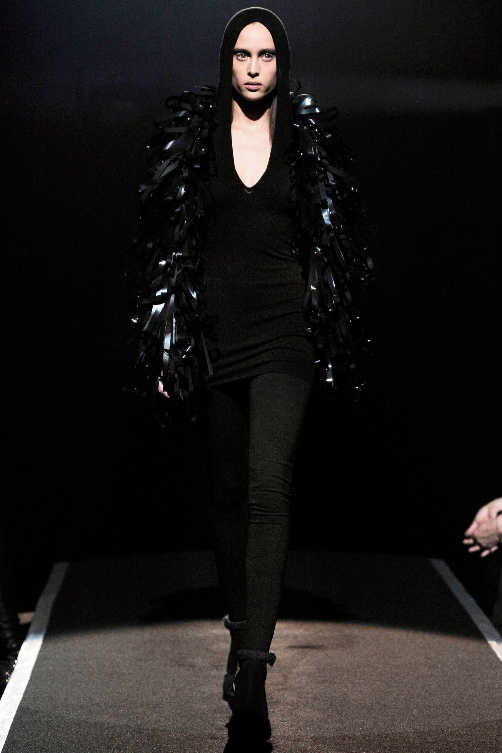 Maison Margiela F/W 09 Look 26