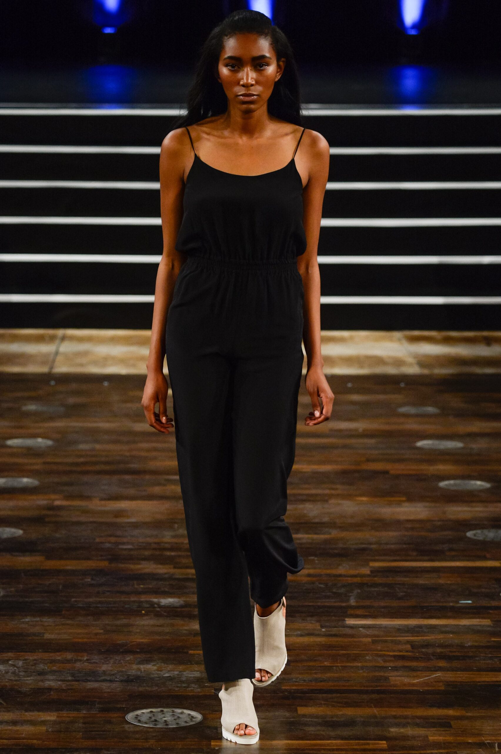 Marcel Ostertag Berlin S/S 17 Look 30