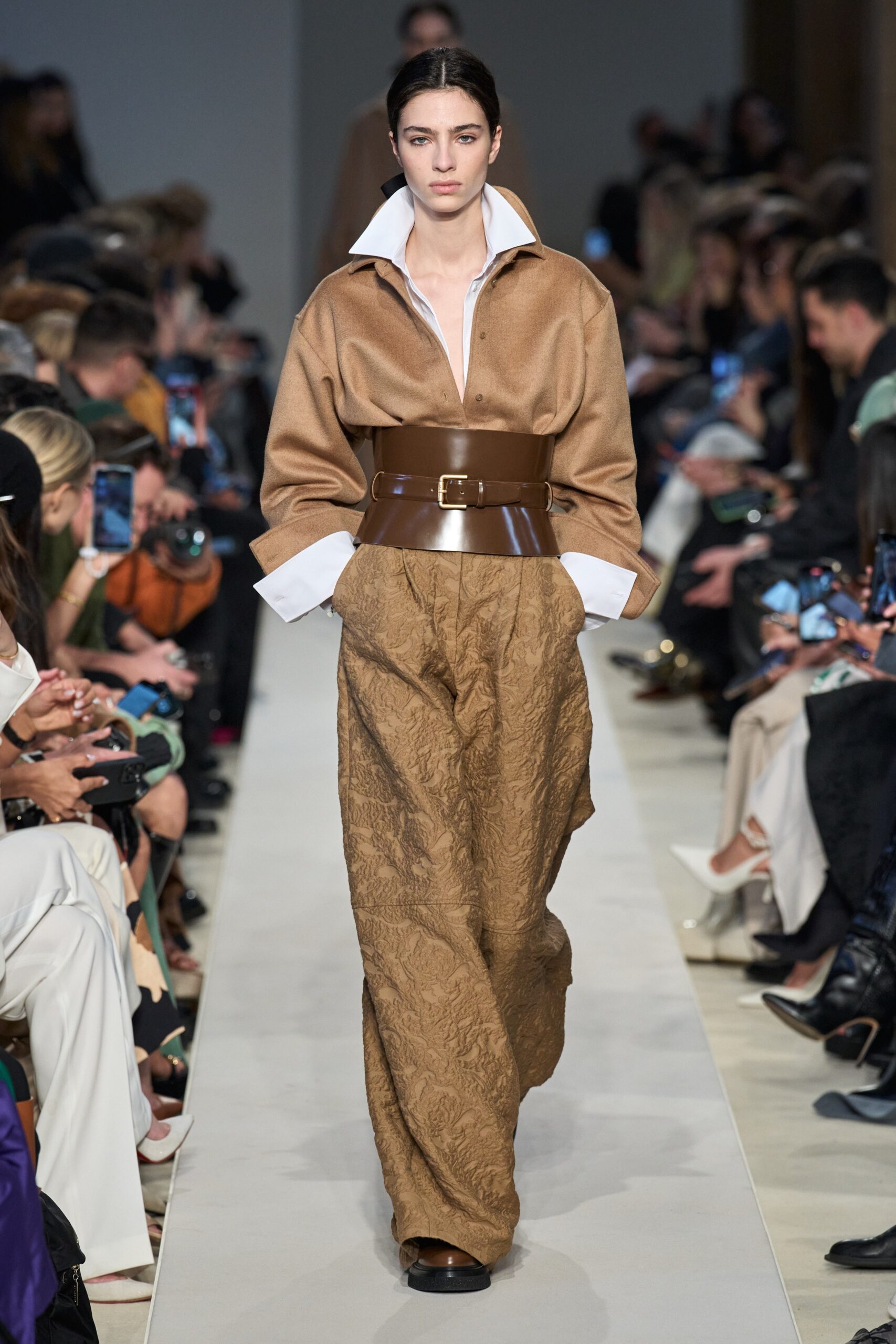 Max Mara F/W 23 Look 2