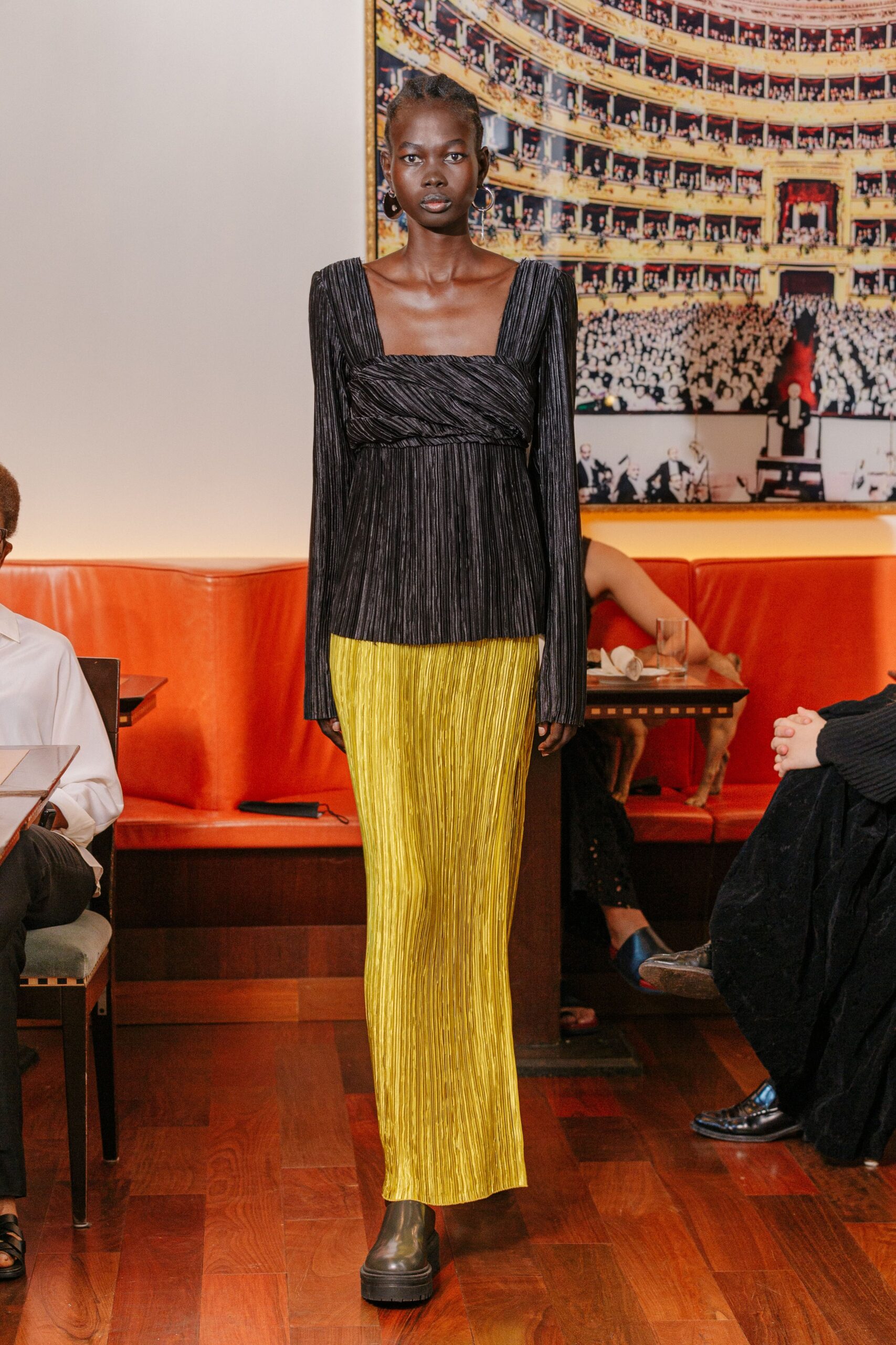 Marina Moscone Resort 22 Look 3
