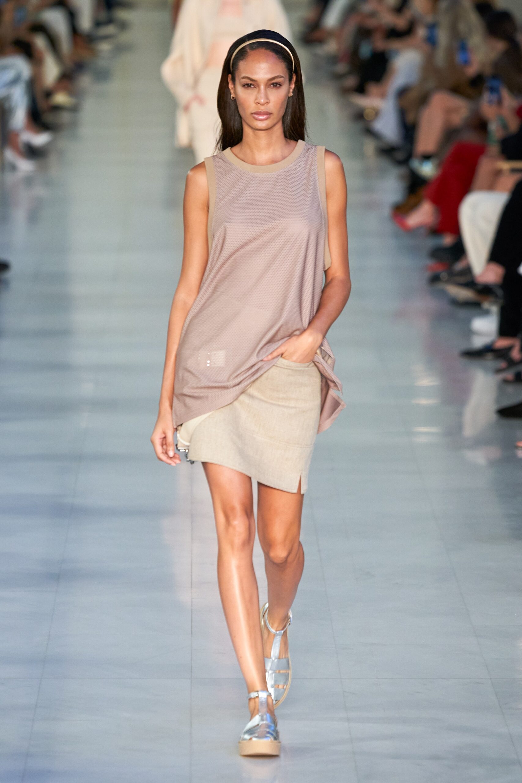Max Mara S/S 22 Look 3