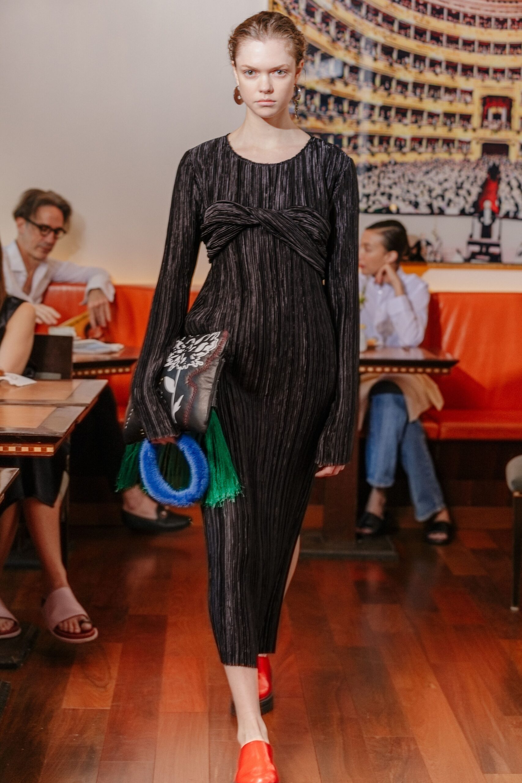 Marina Moscone Resort 22 Look 5