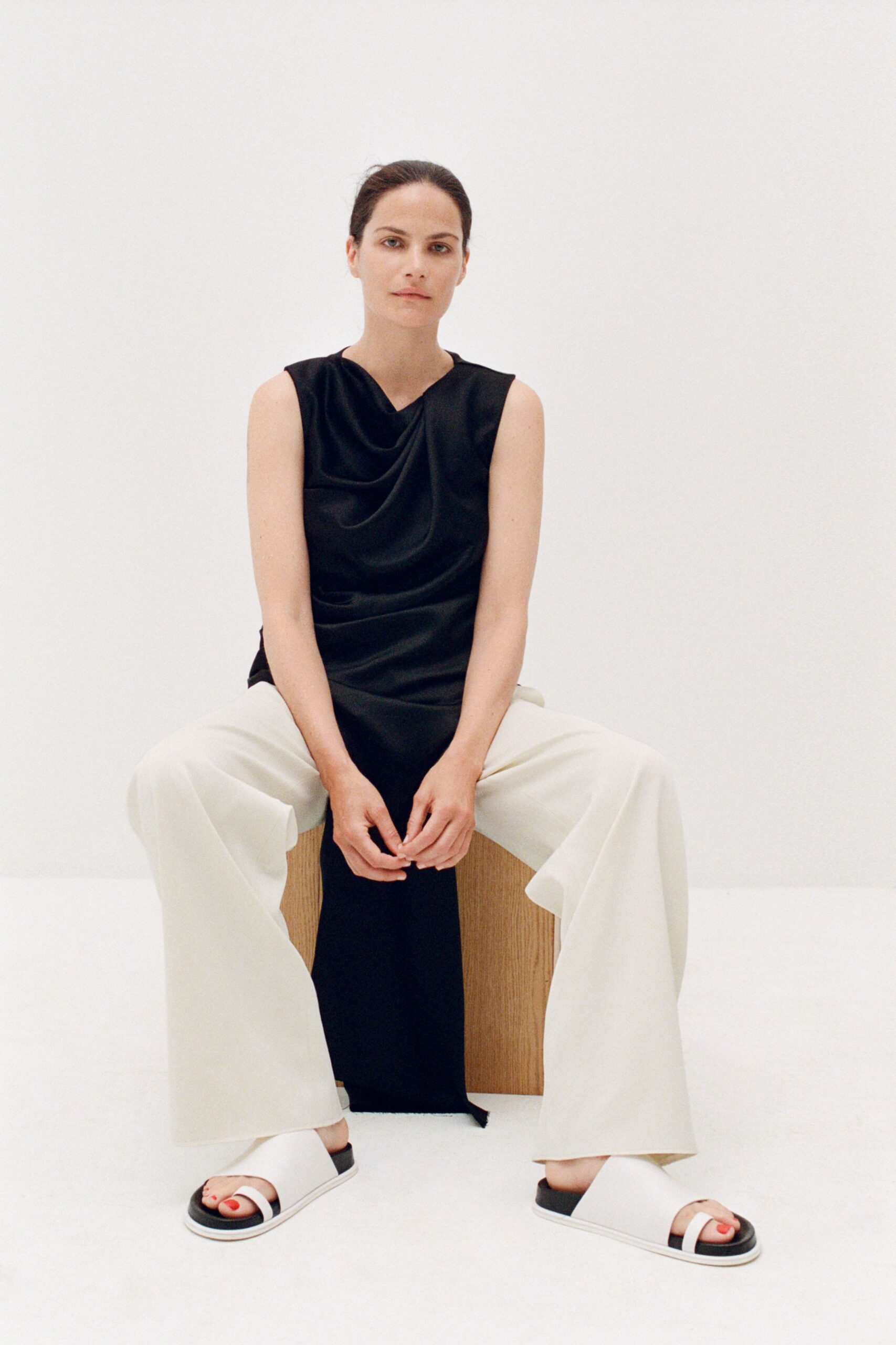 Marina Moscone Resort 20 Look 7