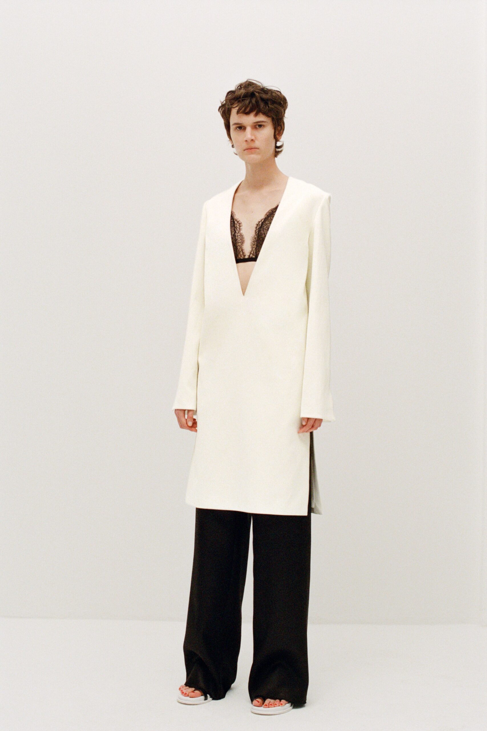 Marina Moscone Resort 20 Look 9