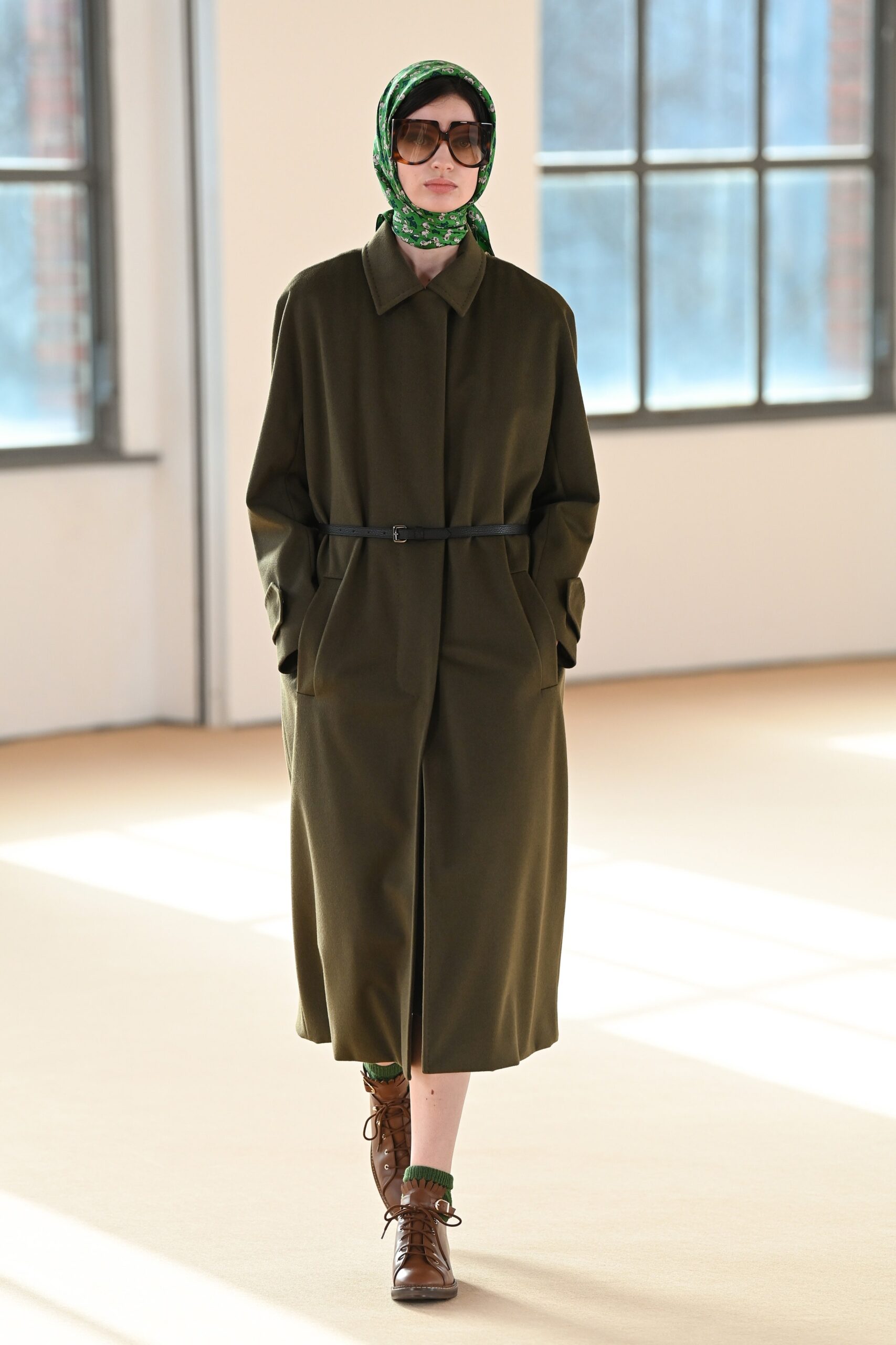 Max Mara F/W 21 Look 9