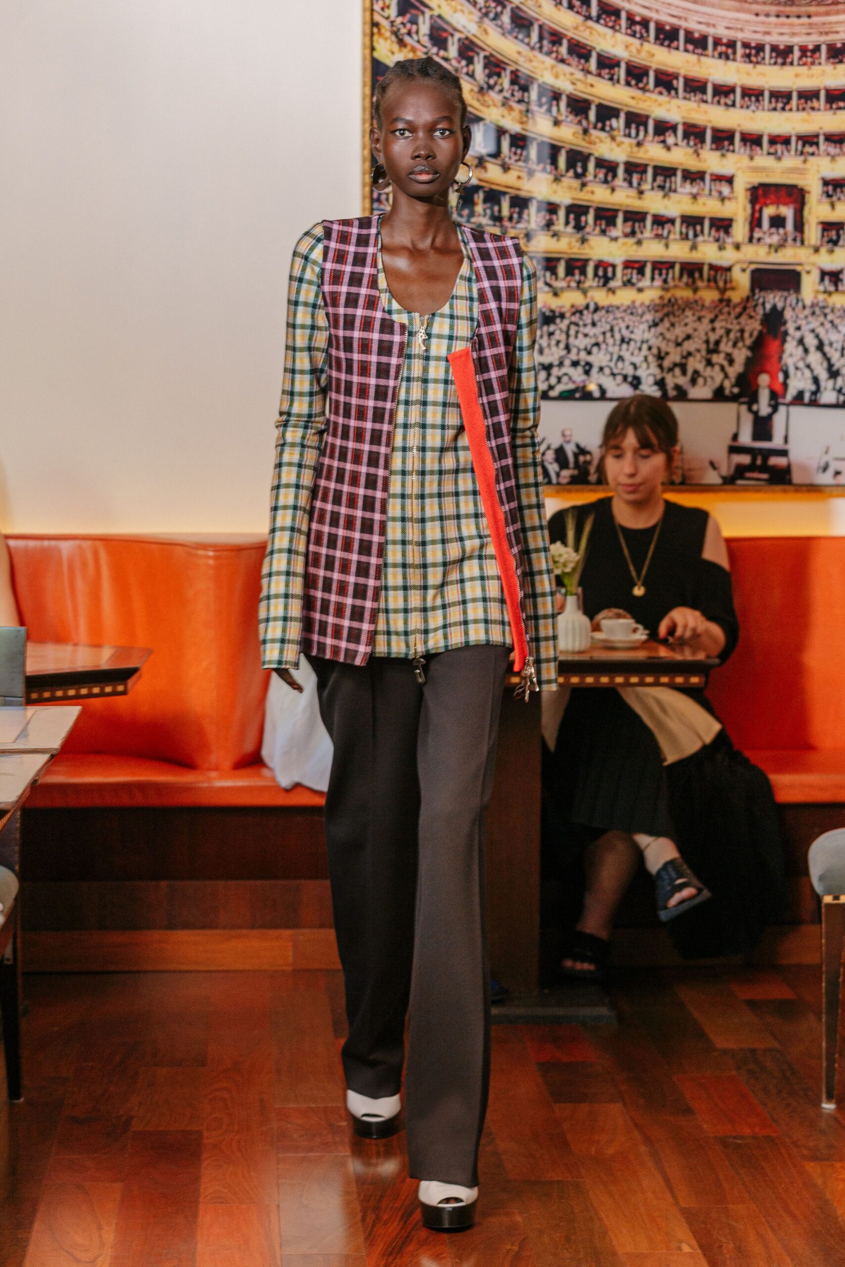 Marina Moscone Resort 22 Look 10
