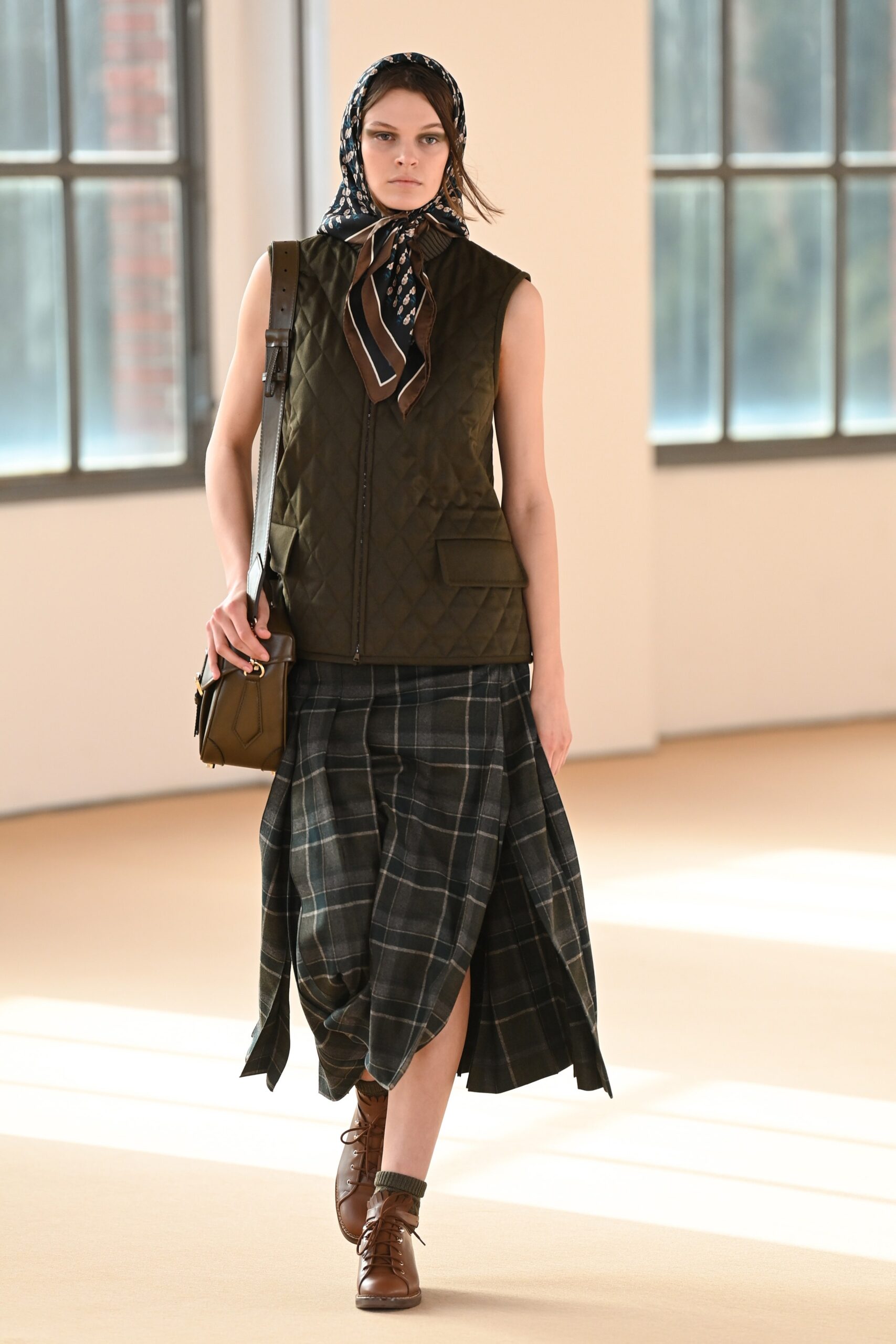 Max Mara F/W 21 Look 10