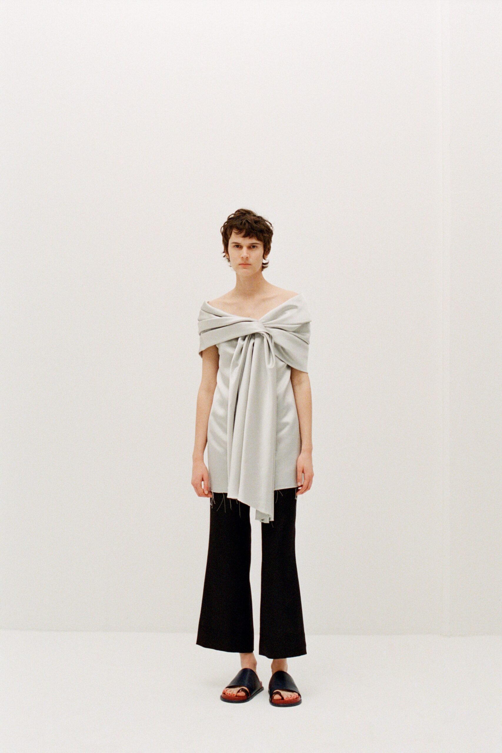 Marina Moscone Resort 20 Look 11