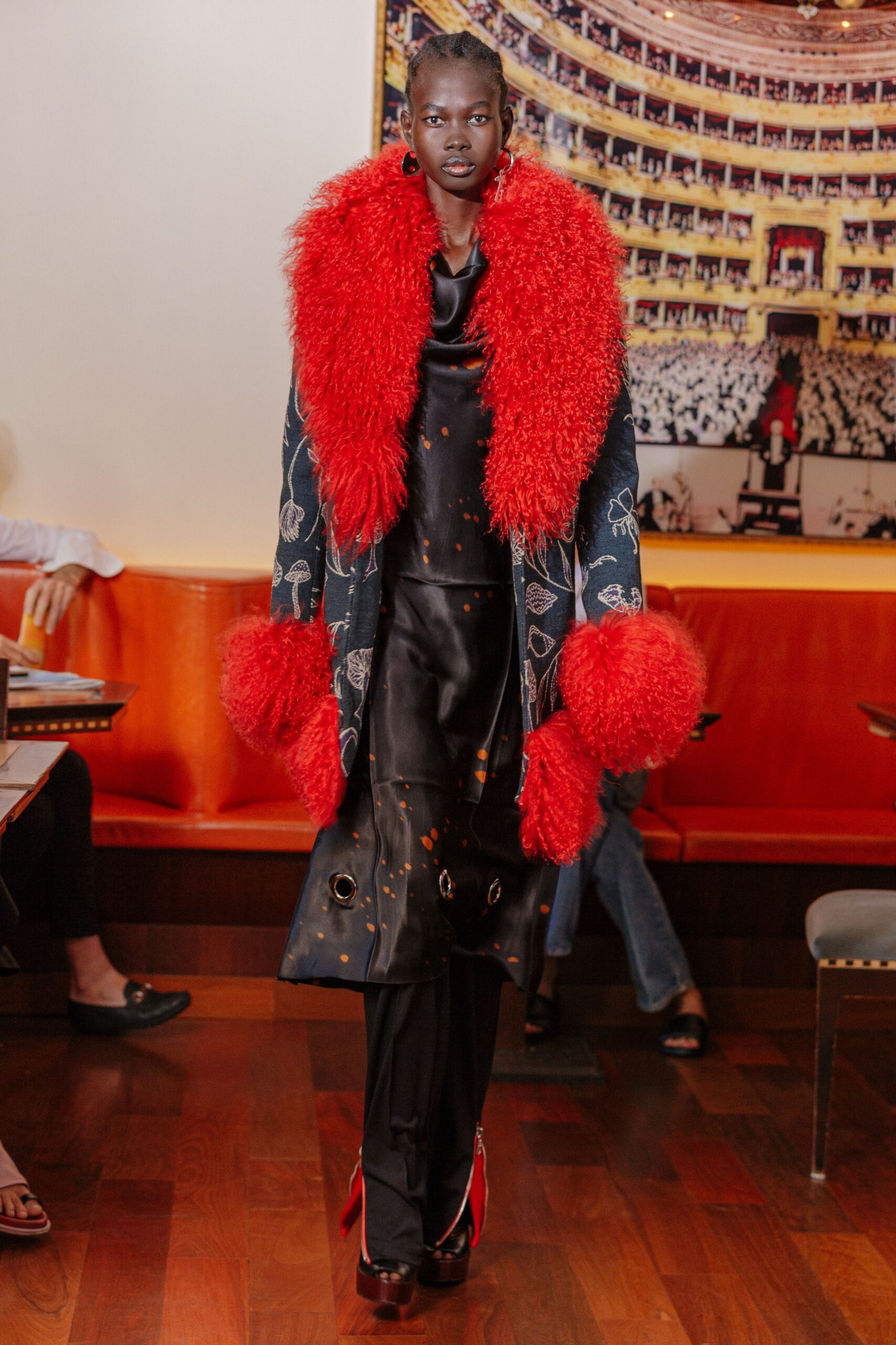 Marina Moscone Resort 22 Look 12