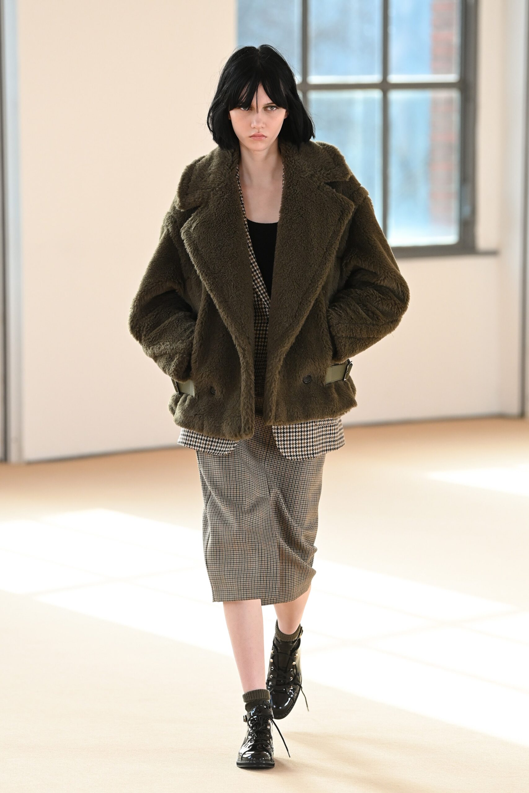 Max Mara F/W 21 Look 12