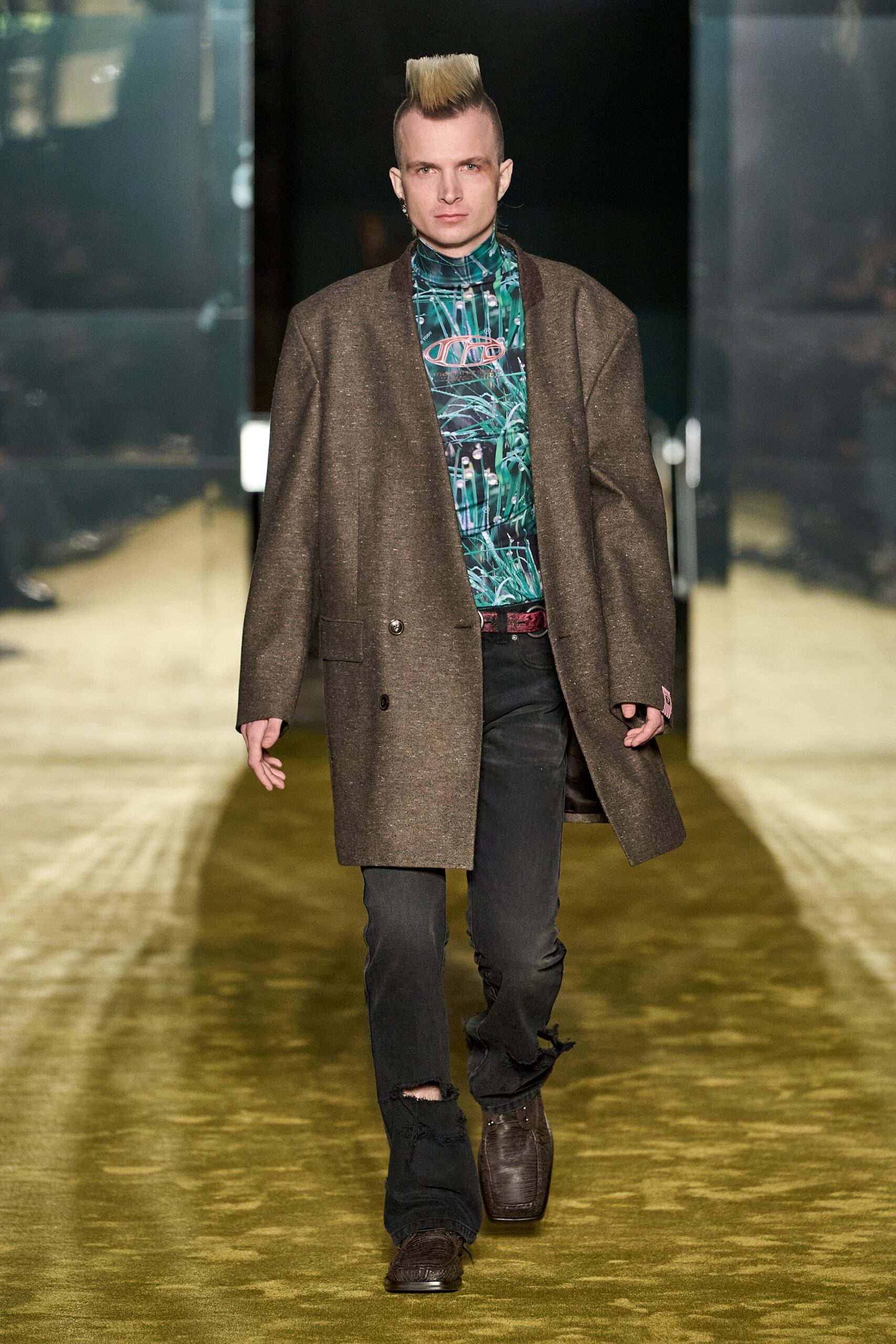 Martine Rose F/W 23 Menswear Look 13