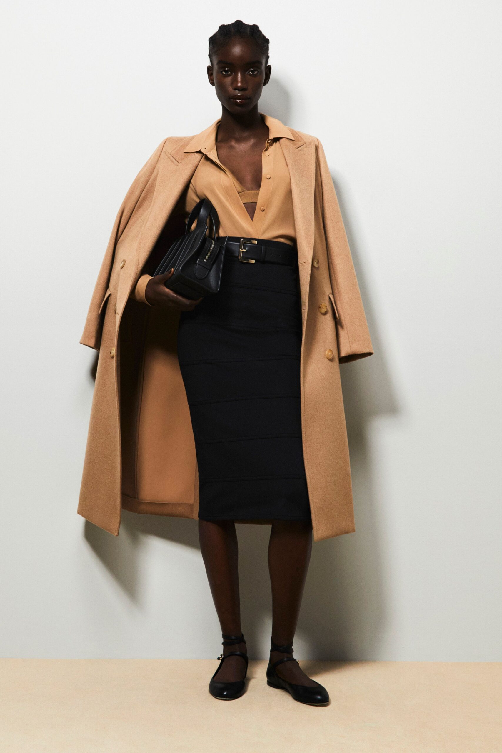 Max Mara F/W 23 Look 13