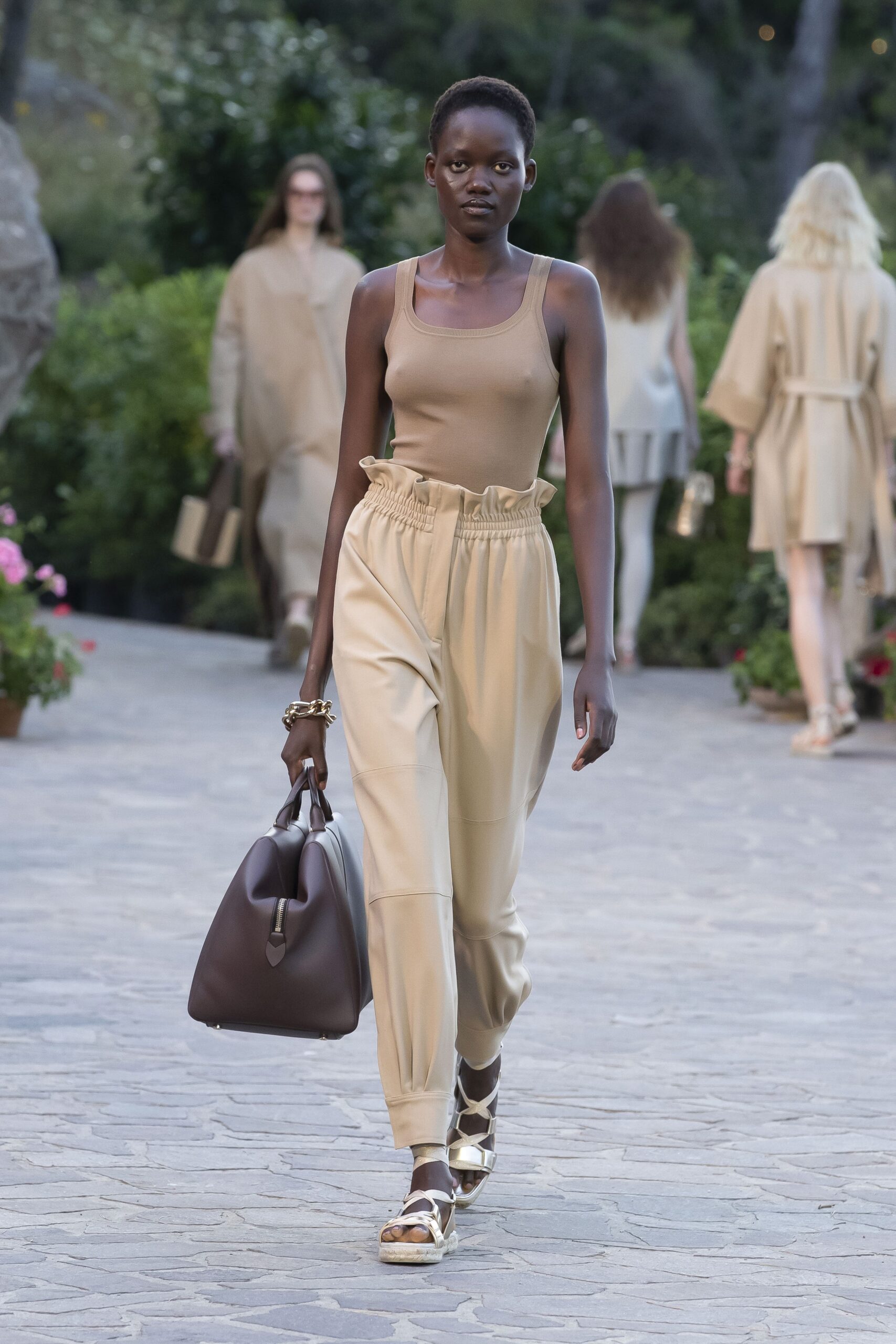 Max Mara Resort 22 Look 14
