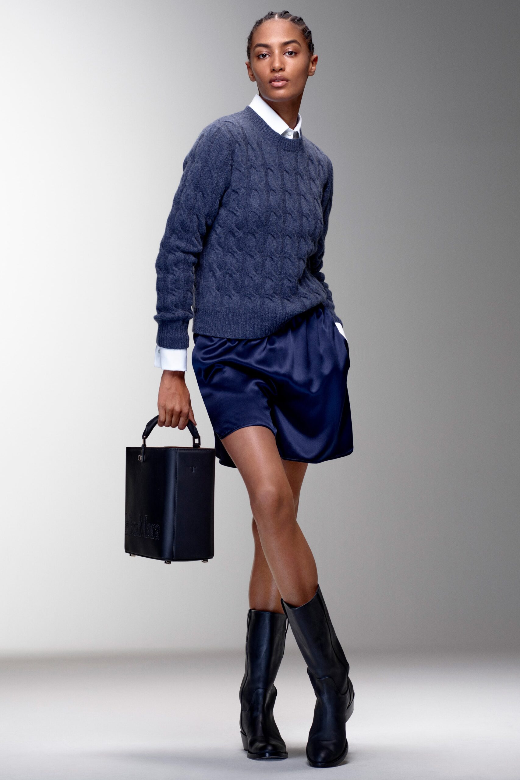 Max Mara F/W 22 Look 14