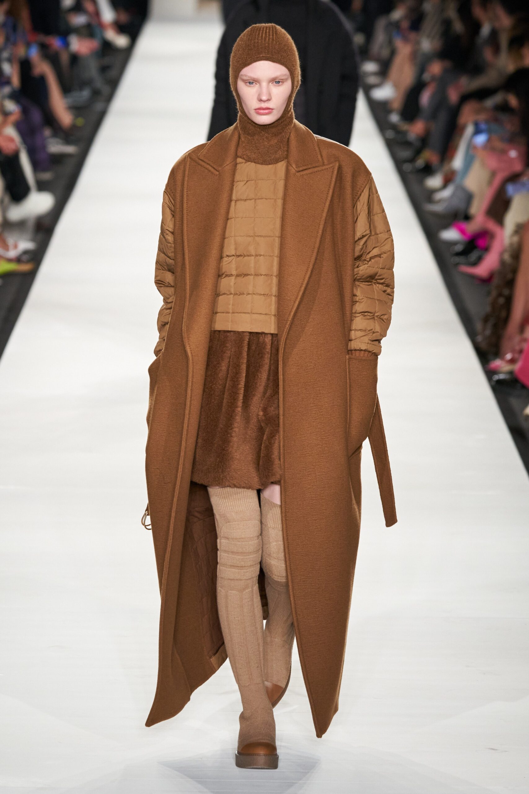 Max Mara F/W 22 Look 14