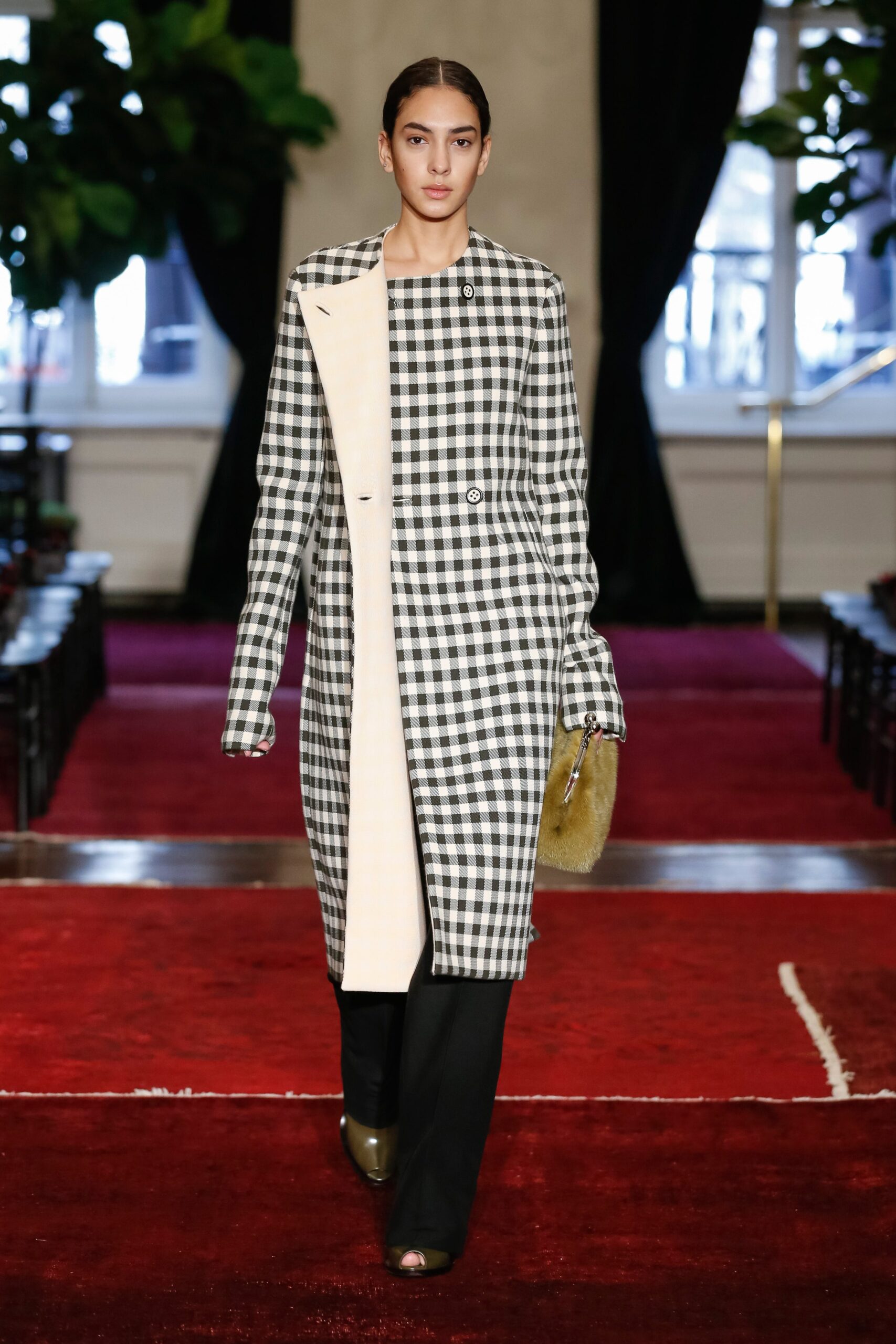 Marina Moscone F/W 20 Look 17
