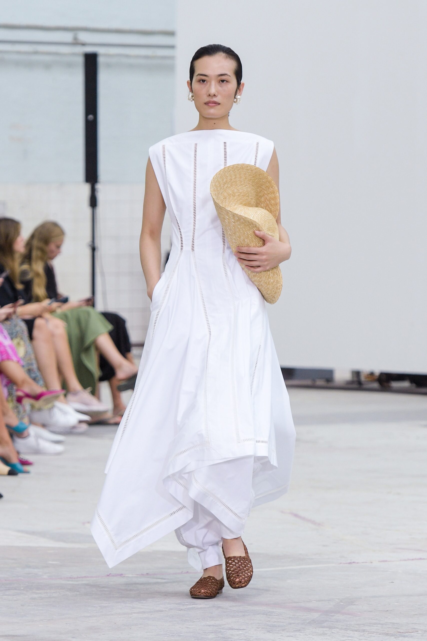 Mark Kenly Domino Tan Copenhagen S/S 21 Look 17