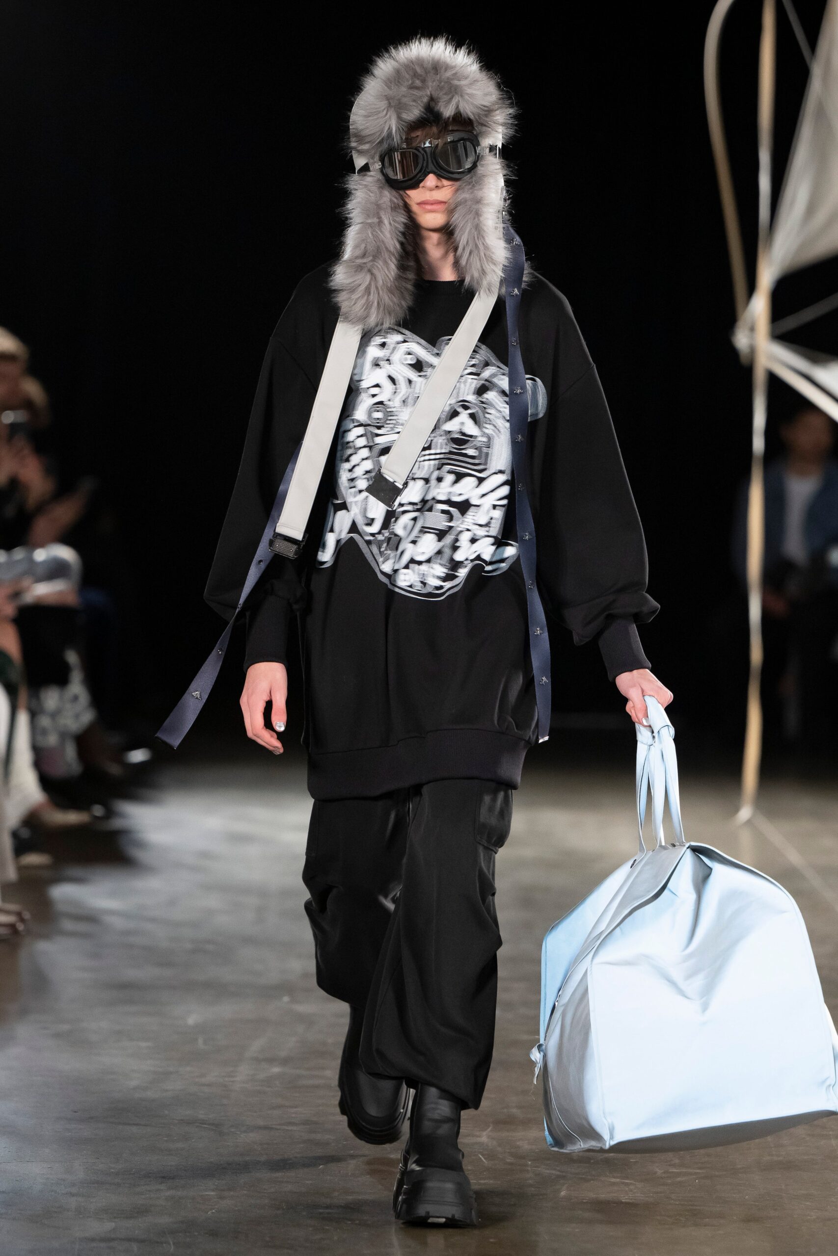 Mithridate F/W 23 Look 19